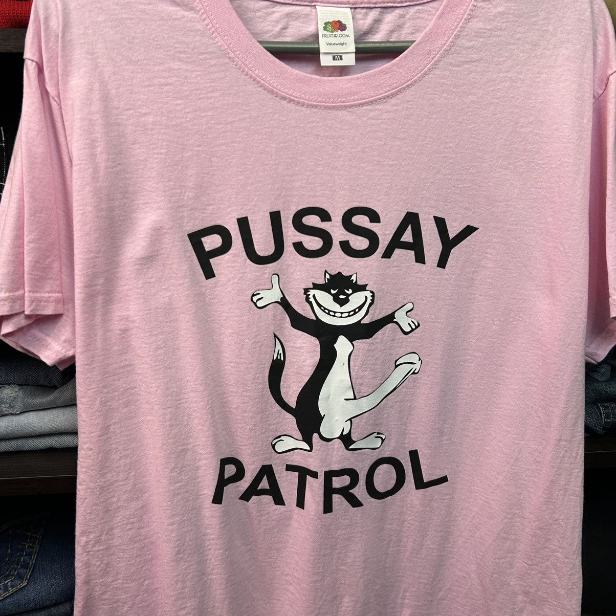 Other Vintage Pussay Patrol Humor big logo streetwear tee size M Size US M / EU 48-50 / 2 - 2 Thumbnail