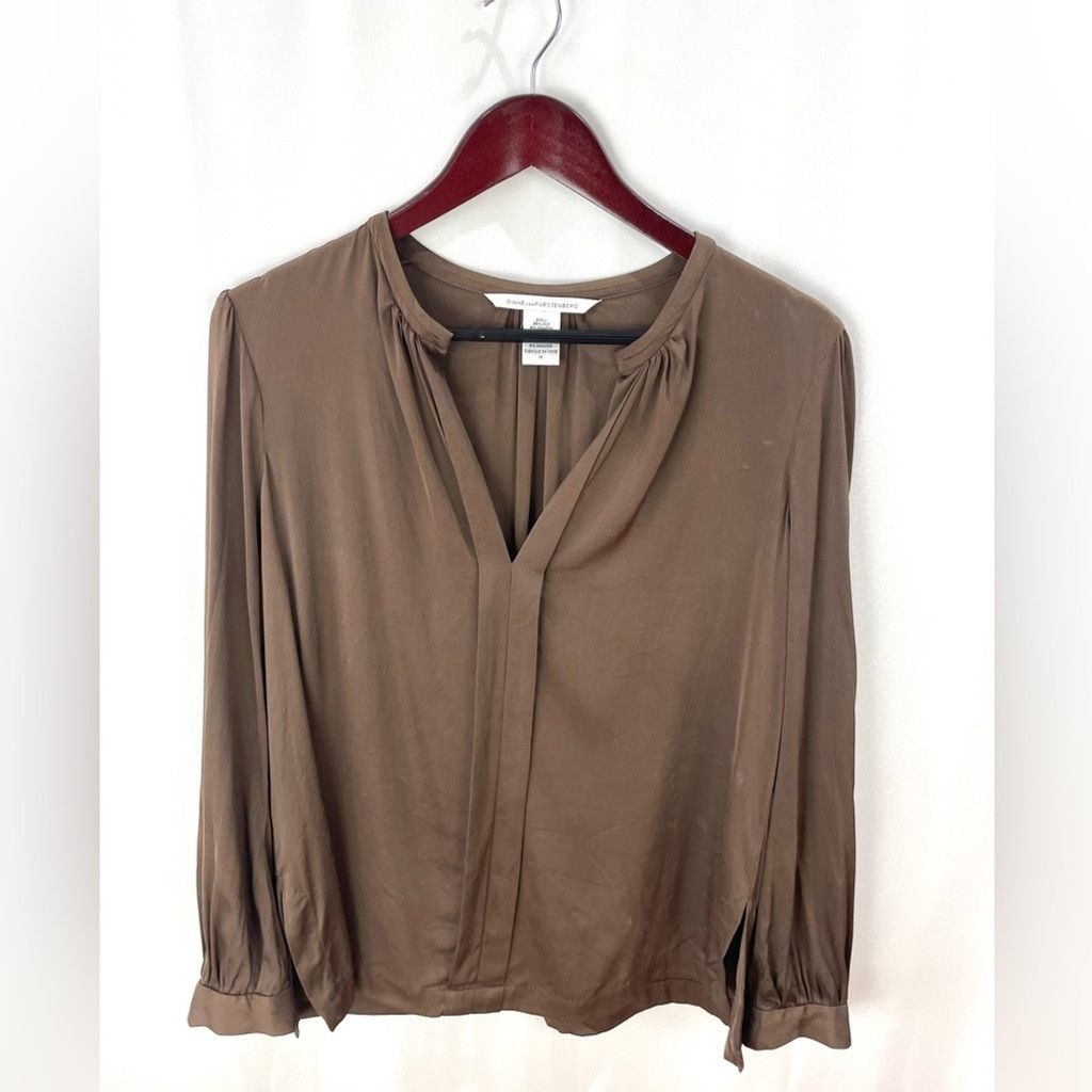 Diane von Furstenberg Diane Von Furstenberg Brown Silk Blouse Size 14 (fits M/L) Size XL / US 12-14 / IT 48-50 - 2 Thumbnail