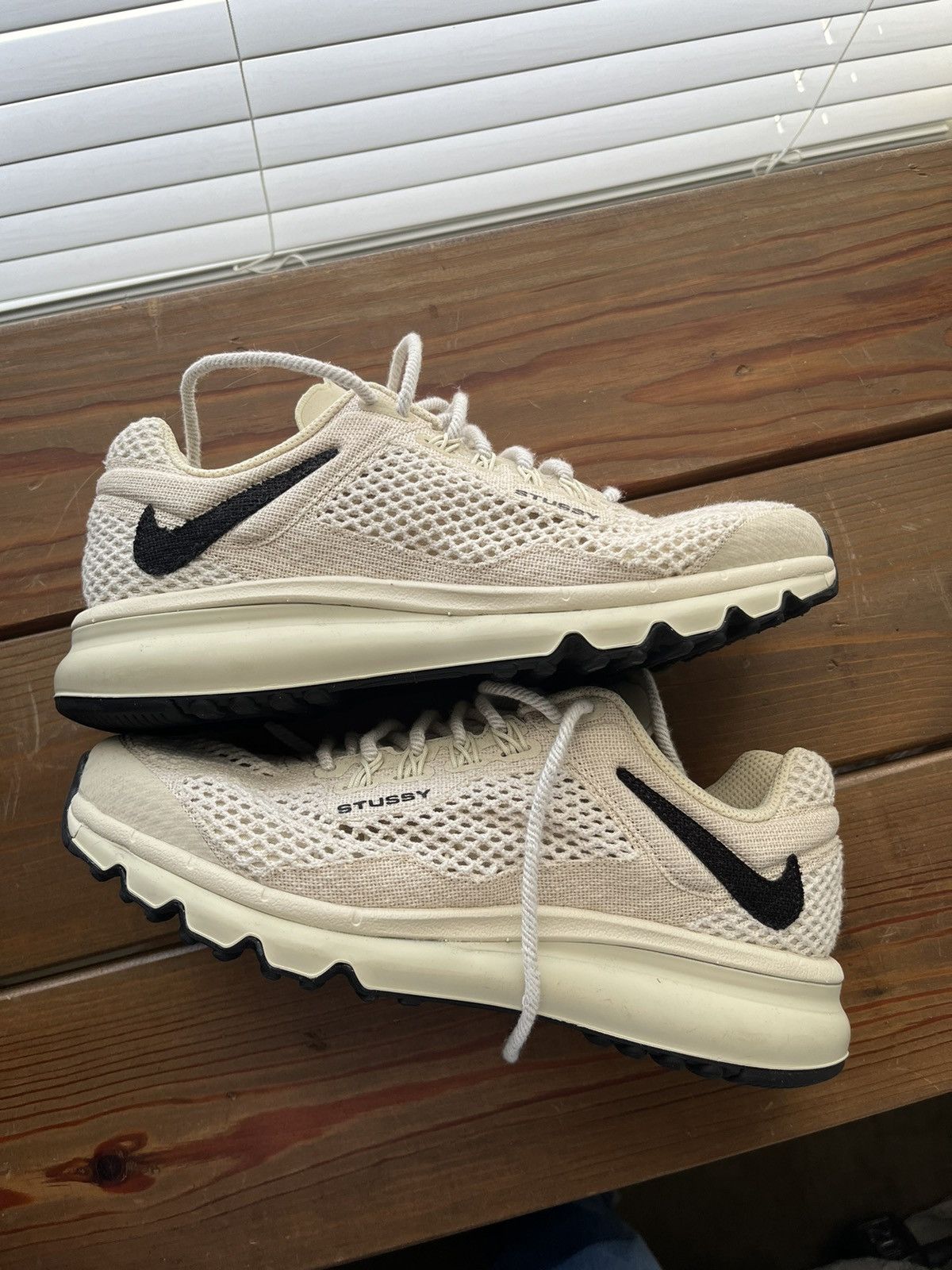Nike × Stussy Stussy X Nike Air Max 2013 (US8) Size US 8 / EU 41 - 3 Thumbnail