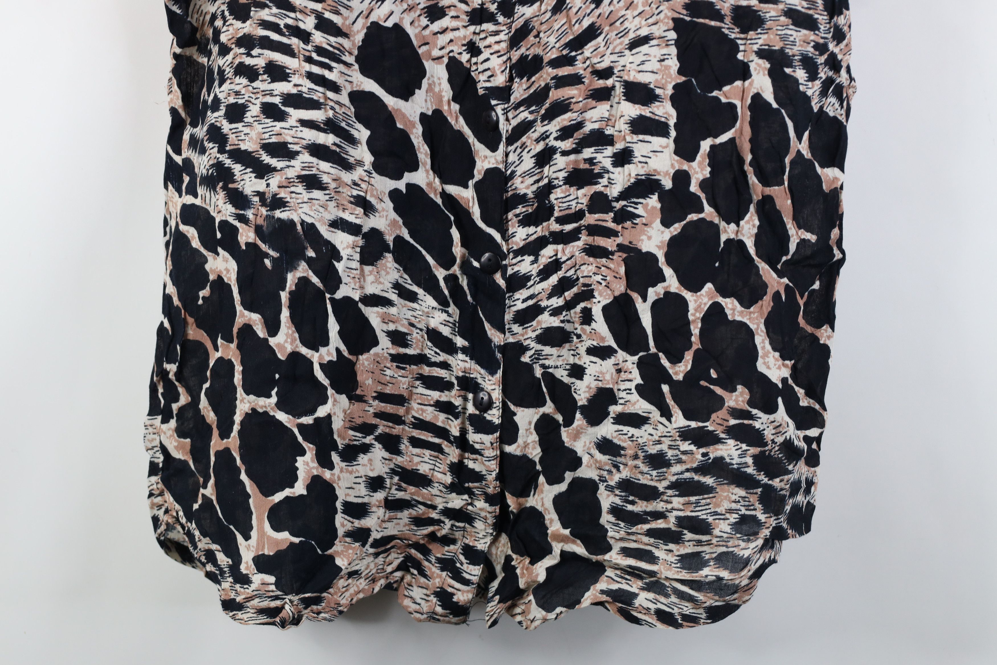 Vintage Vintage 90s Streetwear Gabardine Leopard Safari Button Shirt Size M / US 6-8 / IT 42-44 - 3 Thumbnail