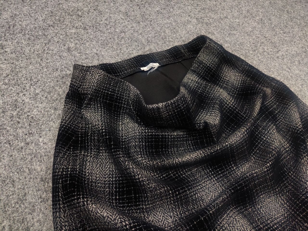 Wolford Wolford Black White Plaid Printed Short Pencil average skirt Size 29" - 4 Thumbnail