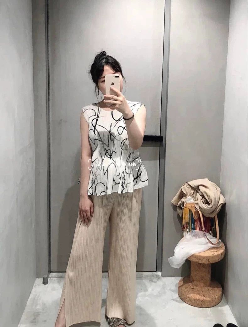 Issey Miyake issey miyake size:3 Beige split trousers Size 42" / US 20 - 1 Thumbnail