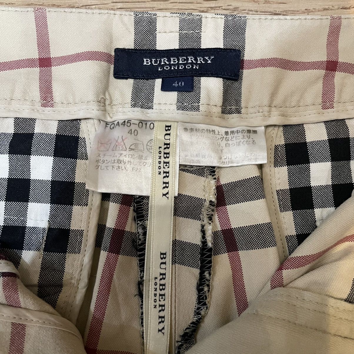 Burberry Burberry London Nova Check Workwear Pants Size 27" / US 4 / IT 40 - 2 Thumbnail