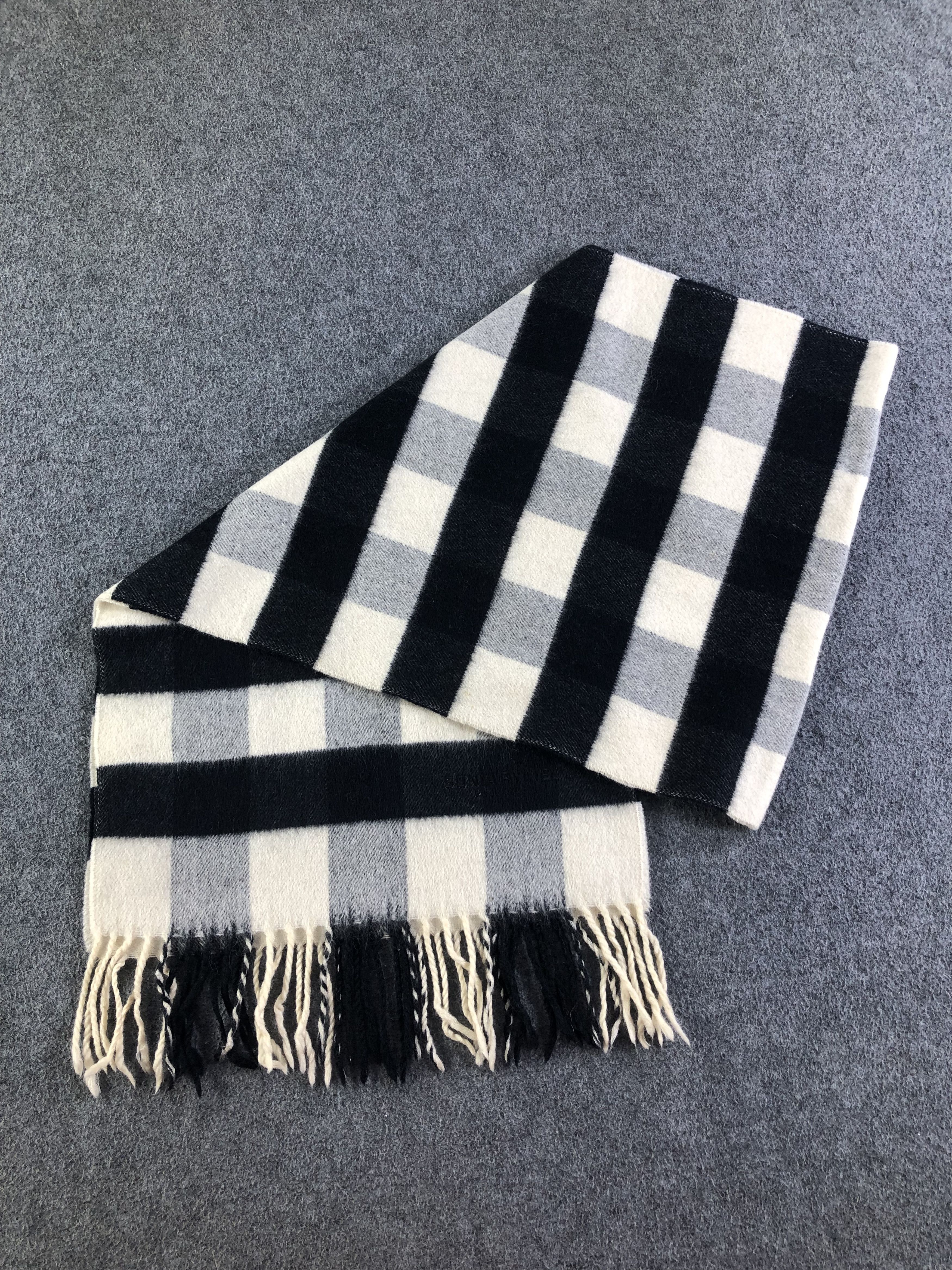Sonia Rykiel Sonia Rykiel Homme Scarf / Muffler / Neckwear SS1432 Size ONE SIZE - 5 Thumbnail