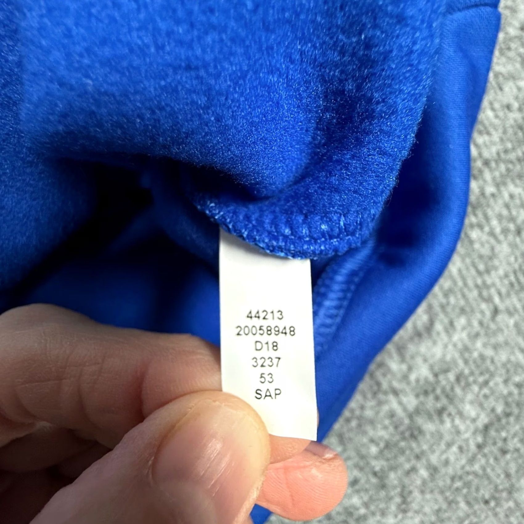 Duluth Trading Company Duluth XL Crewneck Pullover Sweatshirt Kangaroo Pocket Outdoors Hiking Workwear Blue Mens Long Sleeve Shirt Size US XL / EU 56 / 4 - 7 Thumbnail