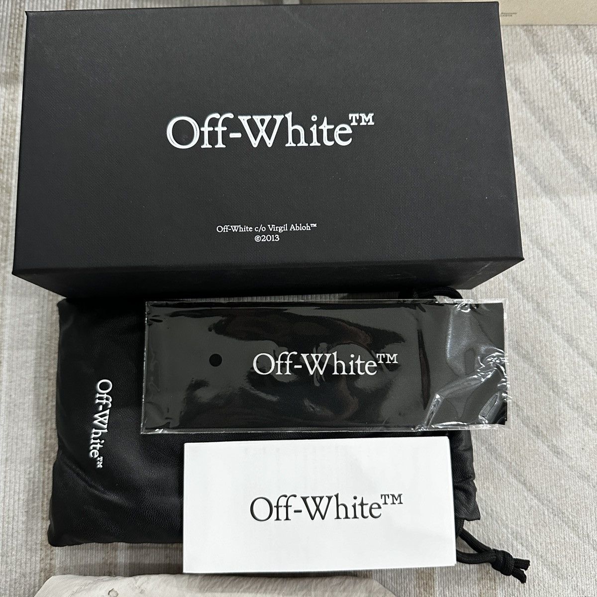 Off-White OFF-WHITE ARTHUR SUNGLASSES Size ONE SIZE - 10 Thumbnail