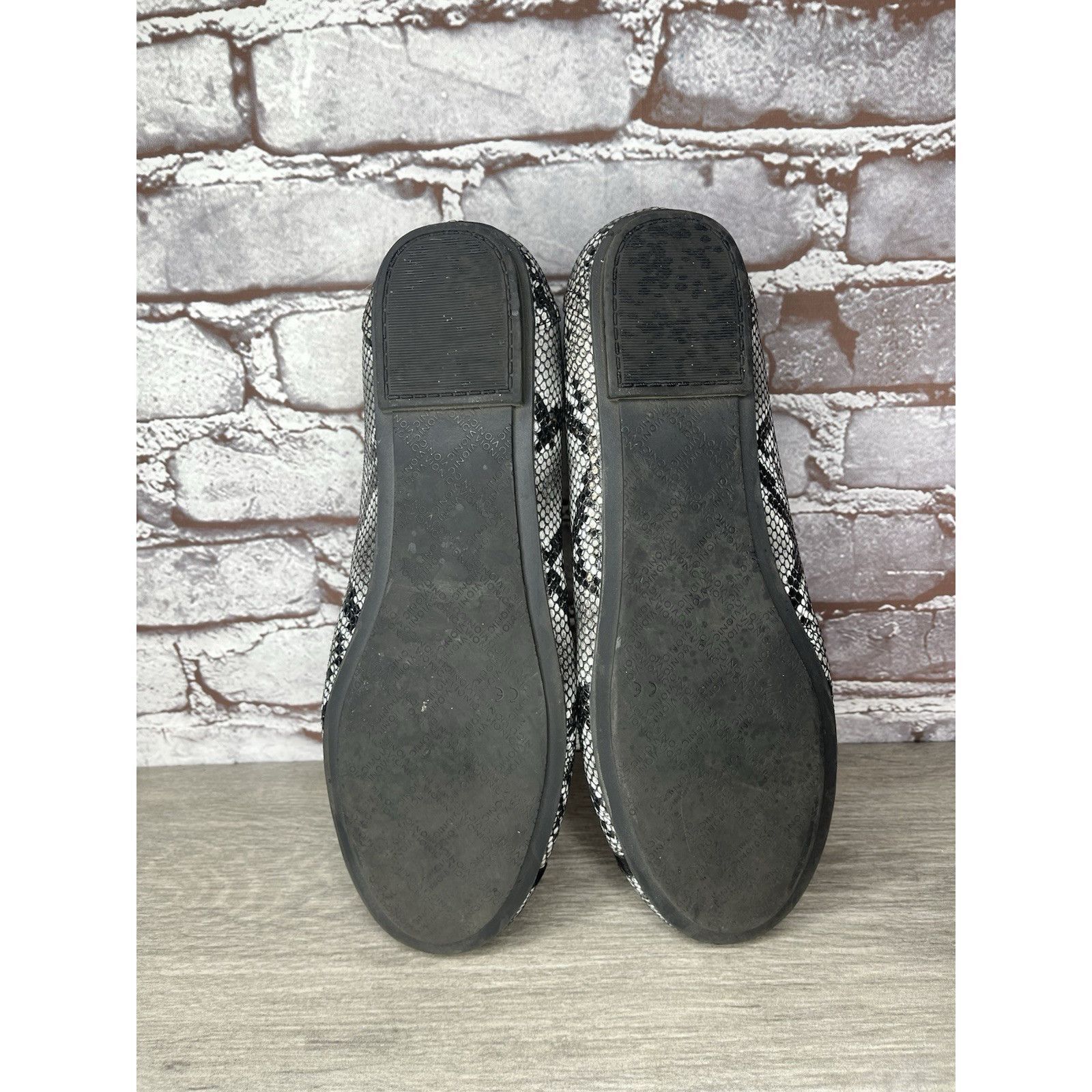 Etonic Vionic Carroll Snake Black White Ballet Slip On Flats Women Size US 11 / IT 41 - 21 Thumbnail