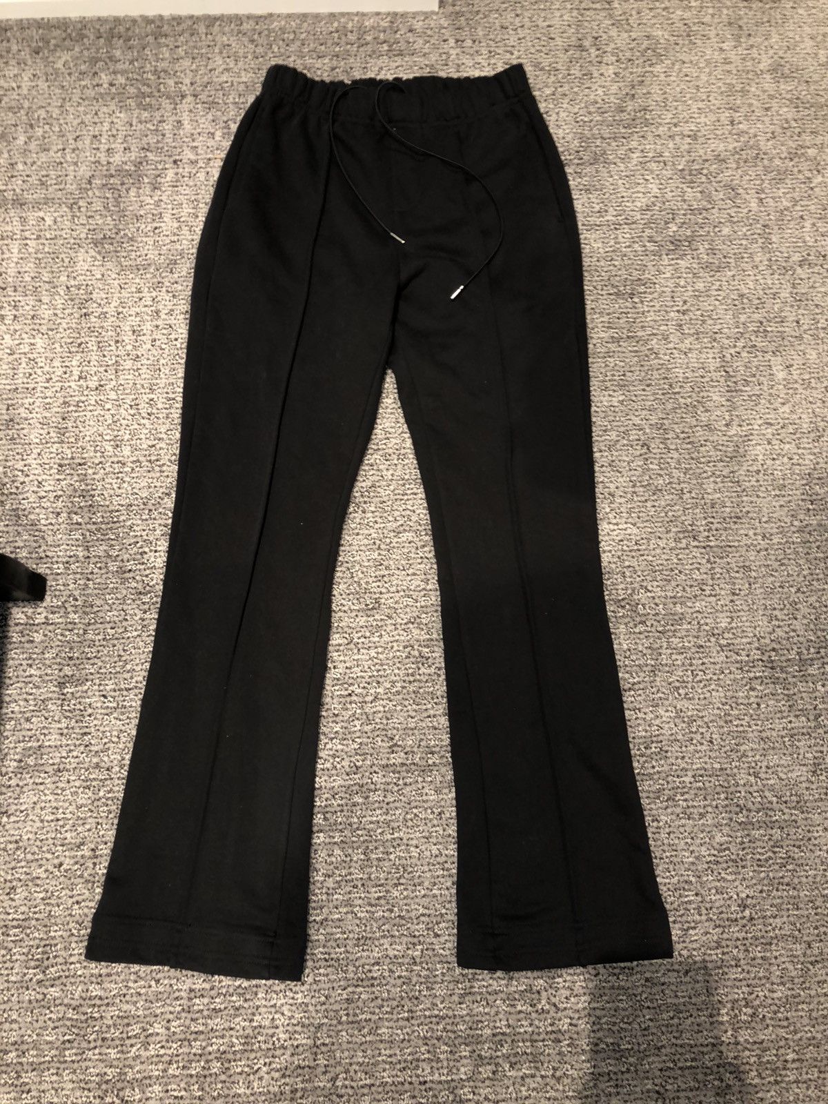 Streetwear Vuja Dè Black Flared Sweatpants | Grailed