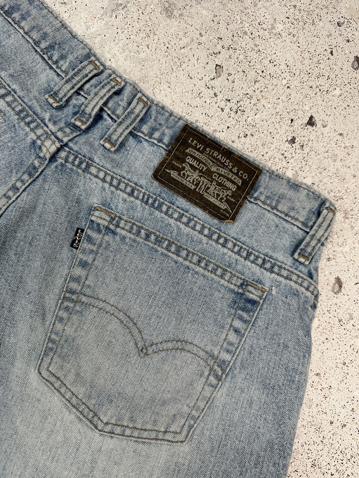 Levi's × Vintage Vintage 90’s Levi’s Black Tab Denim Shorts (38) Men long fit Size US 38 / EU 54 - 20 Thumbnail