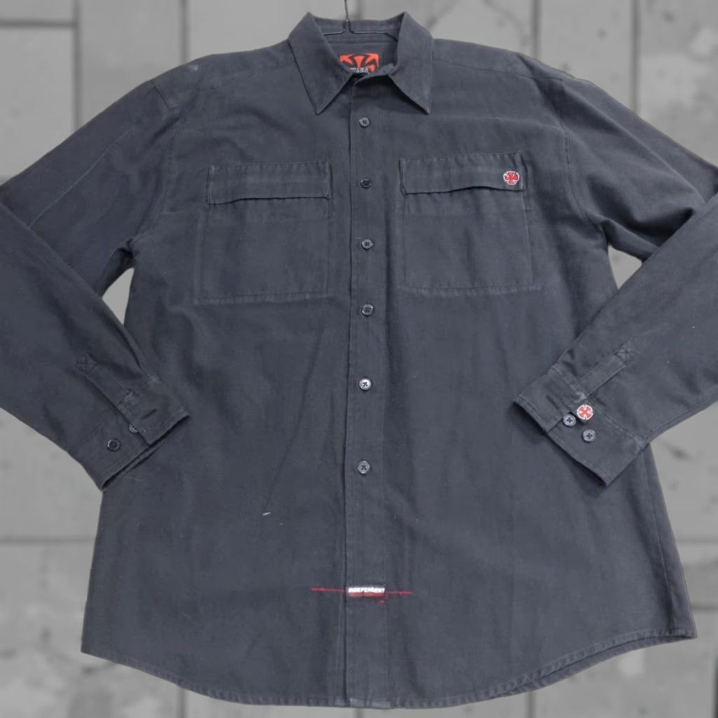 Vintage VINTAGE Independent Truck Co. Shirt L Black Button-Up Cotton Blend Embroidered Logo Y2K Mens Size US L / EU 52-54 / 3 - 1 Thumbnail
