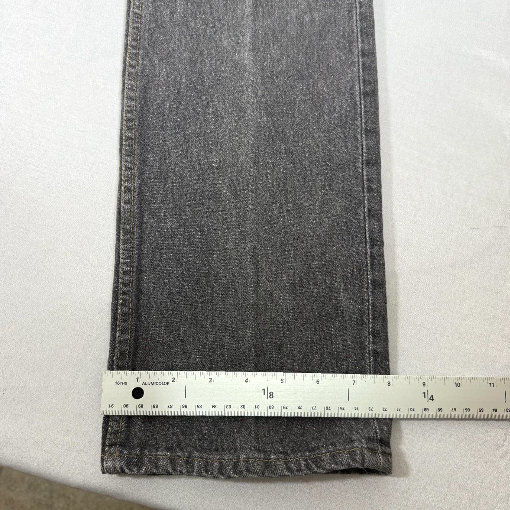 Levi's VINTAGE Levi's 501 Jeans Men 32x34 Straight Denim Pants Charcoal Gray 90s USA Size US 32 / EU 48 - 7 Thumbnail