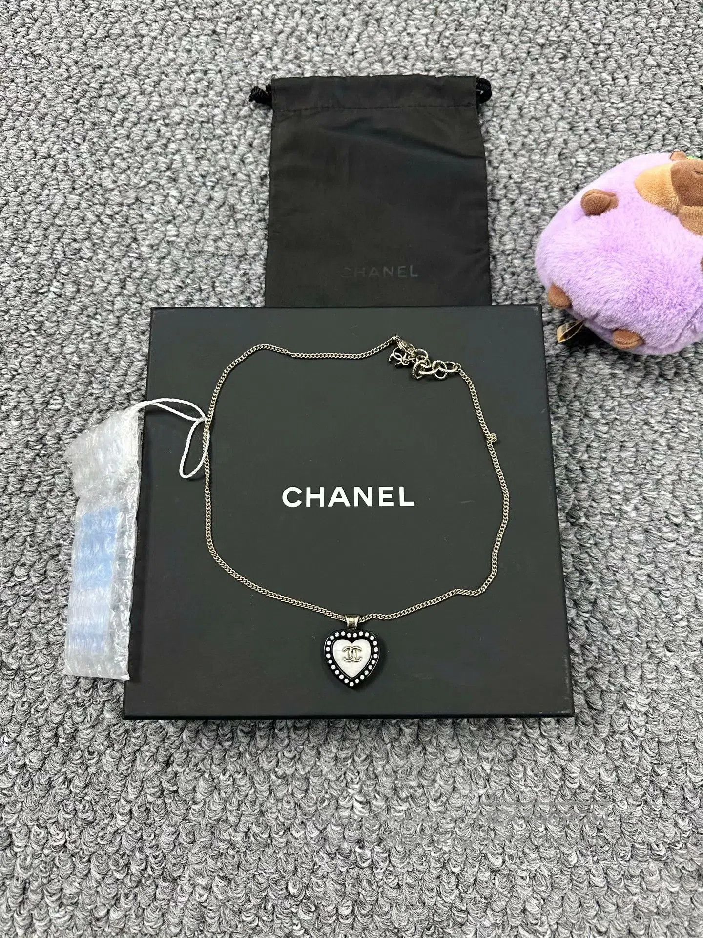 Chanel Chanel Classic Heart Shaped Diamond Pendant Necklace| Size ONE SIZE - 2 Thumbnail