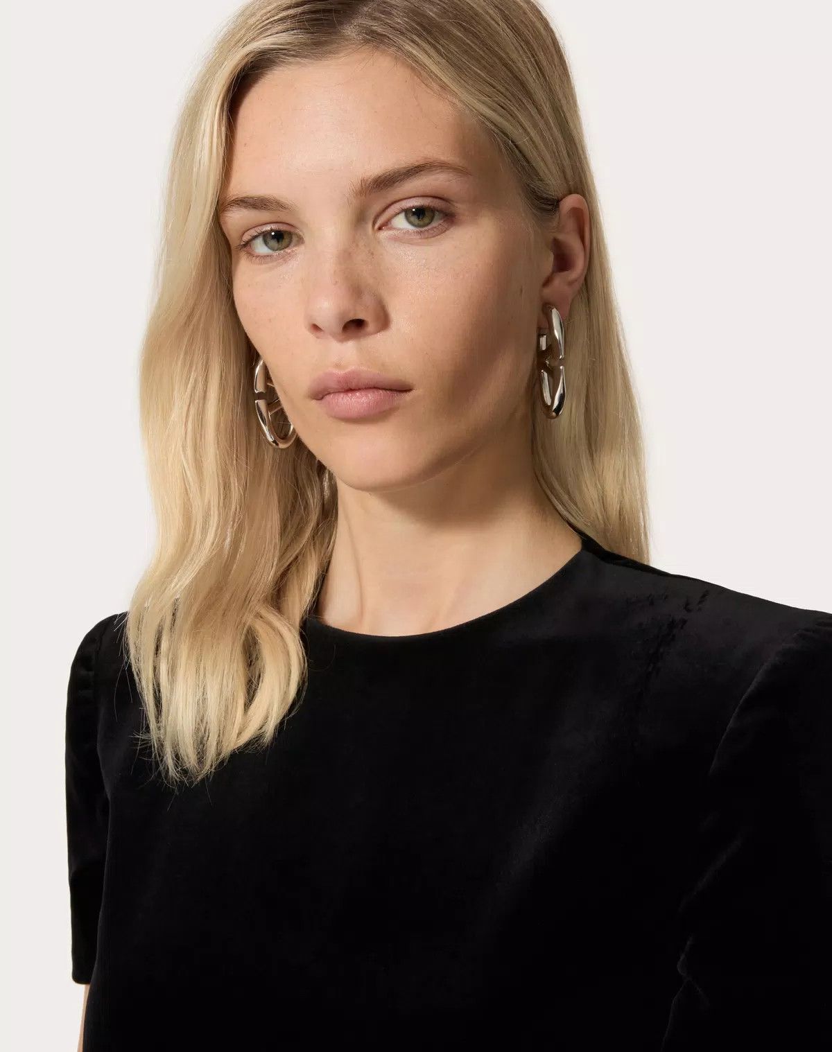 Valentino oc11z0725 Size:OS/The Bold Edition Metal Earrings in Silver Size ONE SIZE - 5 Thumbnail