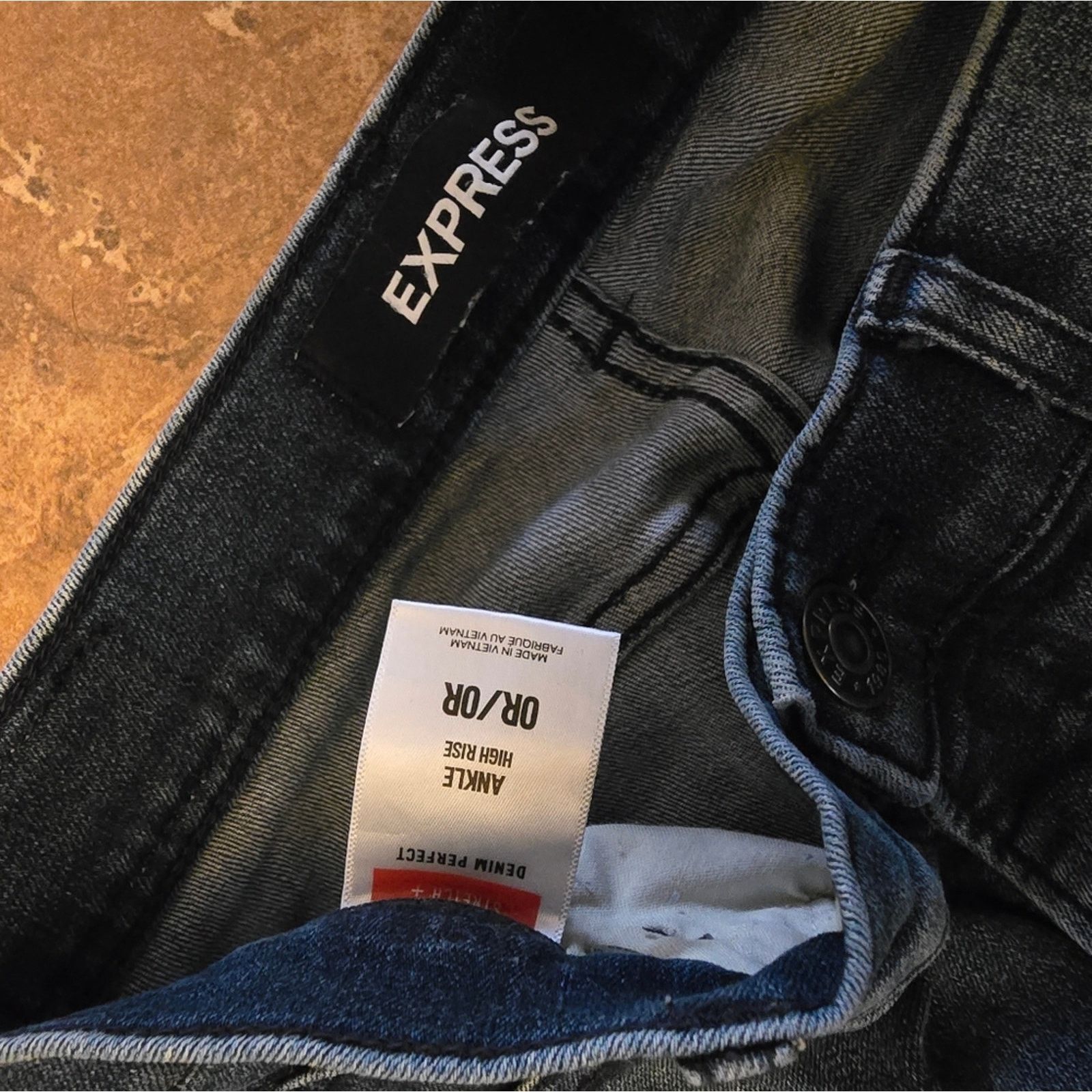 Express Dark Denim | EXPRESS | Distressed High Rise Jean Size 25" / US 0 / IT 36 - 3 Thumbnail