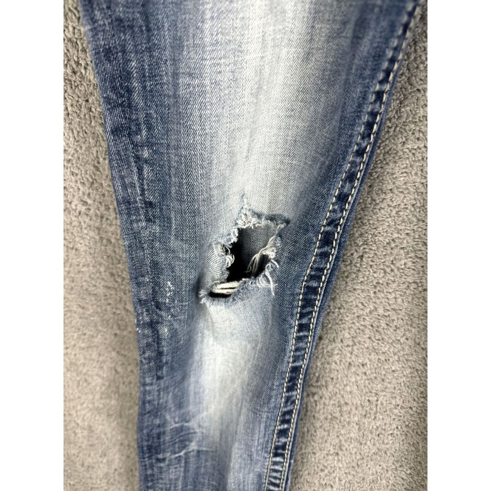 Miss Me Miss Me Jeans Womens 26 Blue Ankle Cropped Skinny Distressed Embellished Slim Embroidered Pockets Size 26" / US 2 / IT 38 - 5 Thumbnail