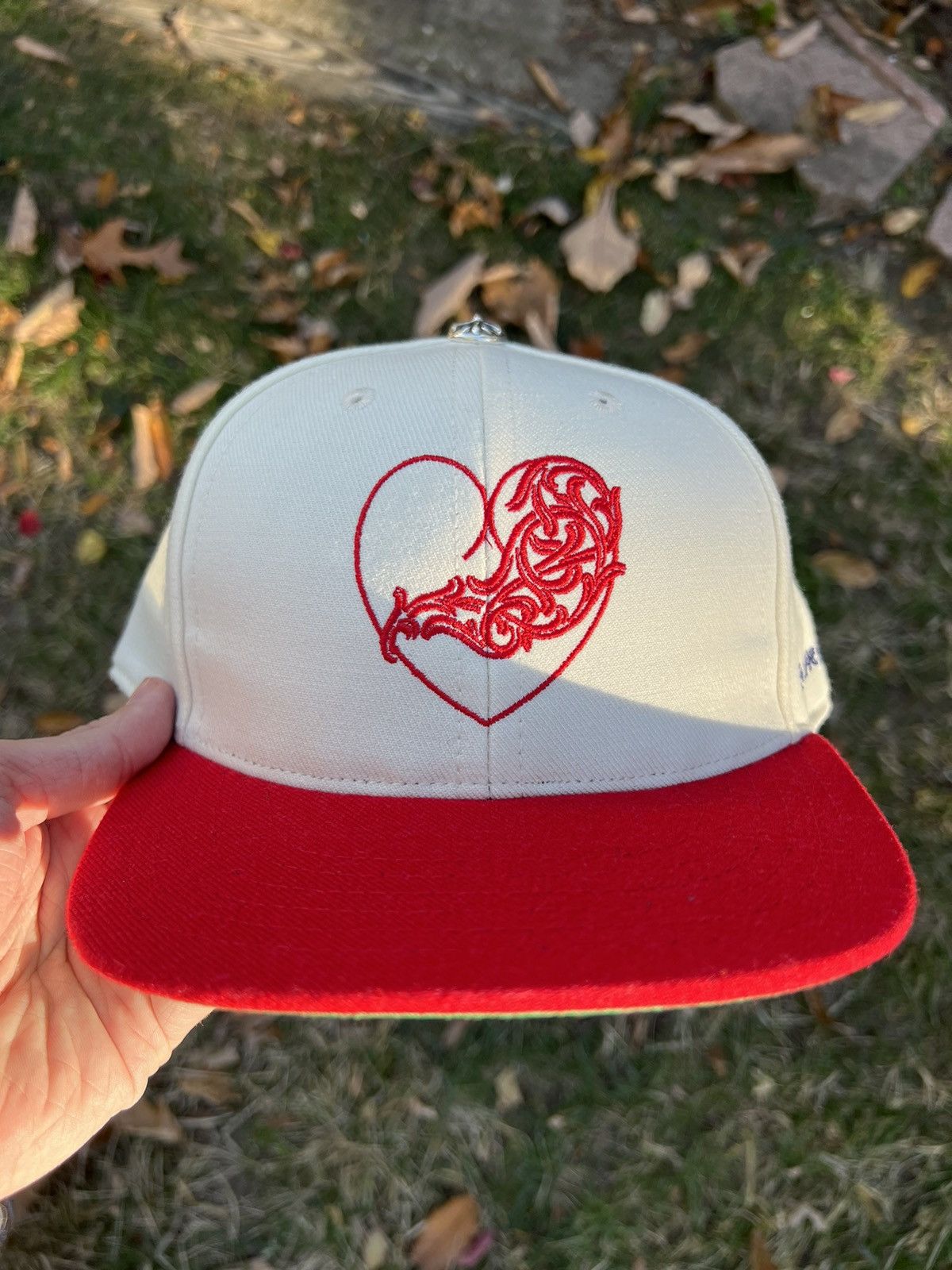 Chrome Hearts Chrome Hearts Red Vine Heart Fitted Hat Size ONE SIZE - 11 Thumbnail