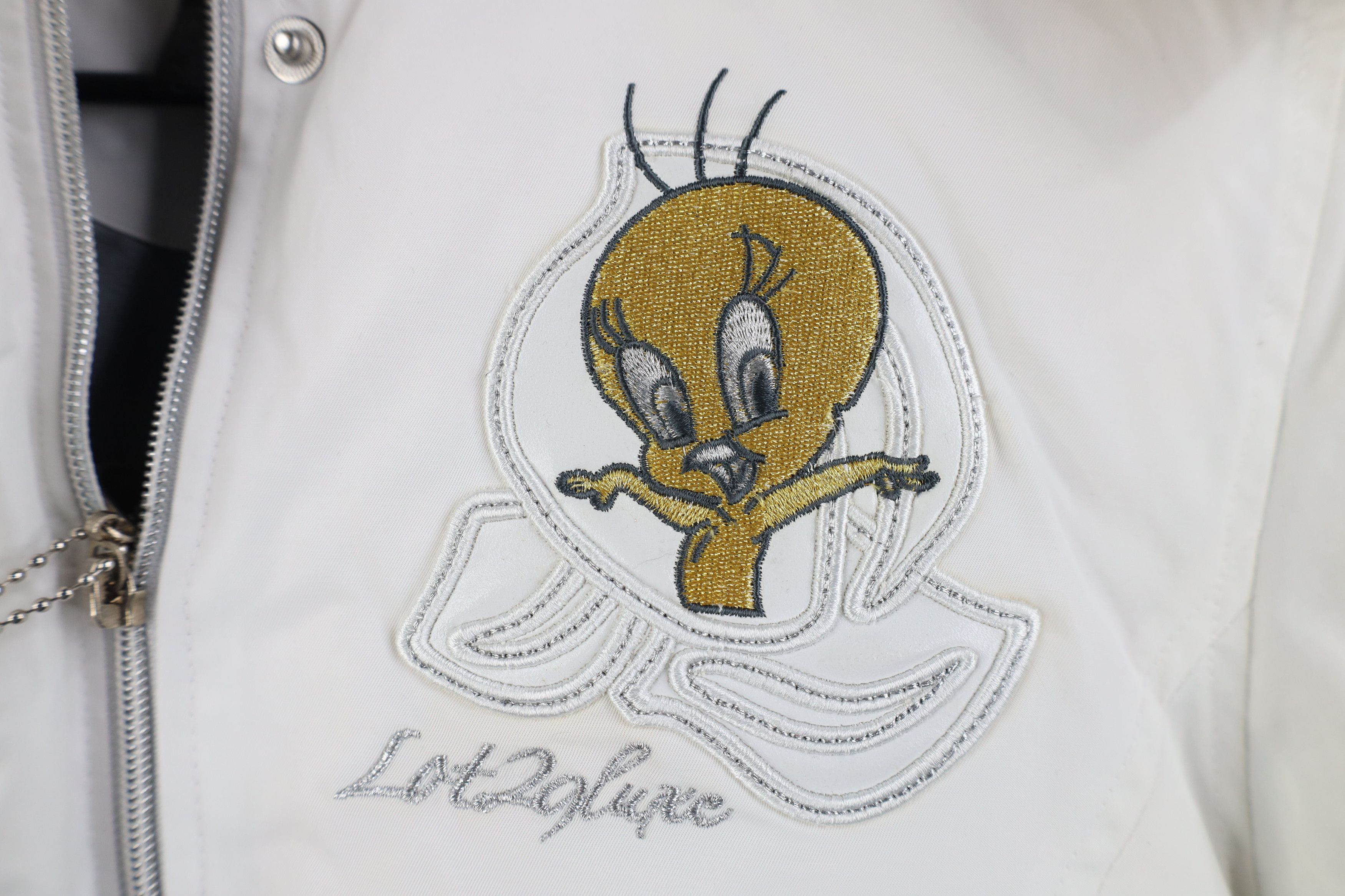 Vintage Deadstock Vintage 90s Y2K Tweety Bird Cropped Down Jacket Size M / US 6-8 / IT 42-44 - 6 Thumbnail