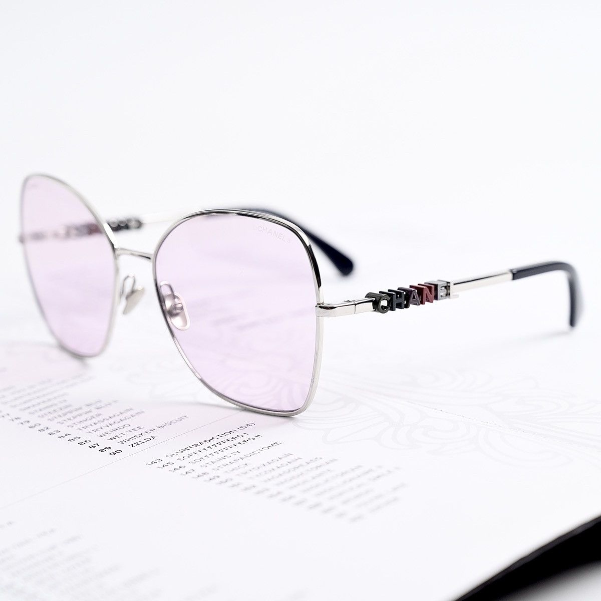 Chanel CHANEL 0CH4283 C124P5 SUNGLASSES Size ONE SIZE - 2 Thumbnail