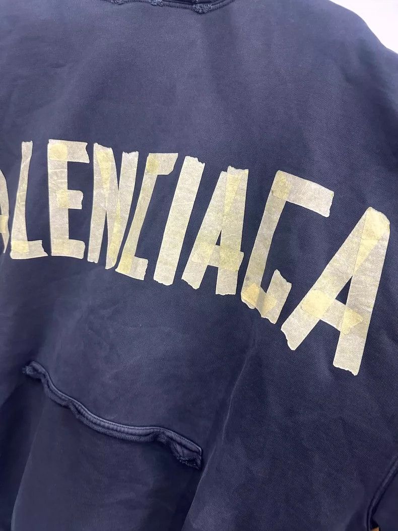 Balenciaga Balenciaga size 2 Logo monogrammed hooded sweatshirt Size US S / EU 44-46 / 1 - 3 Thumbnail