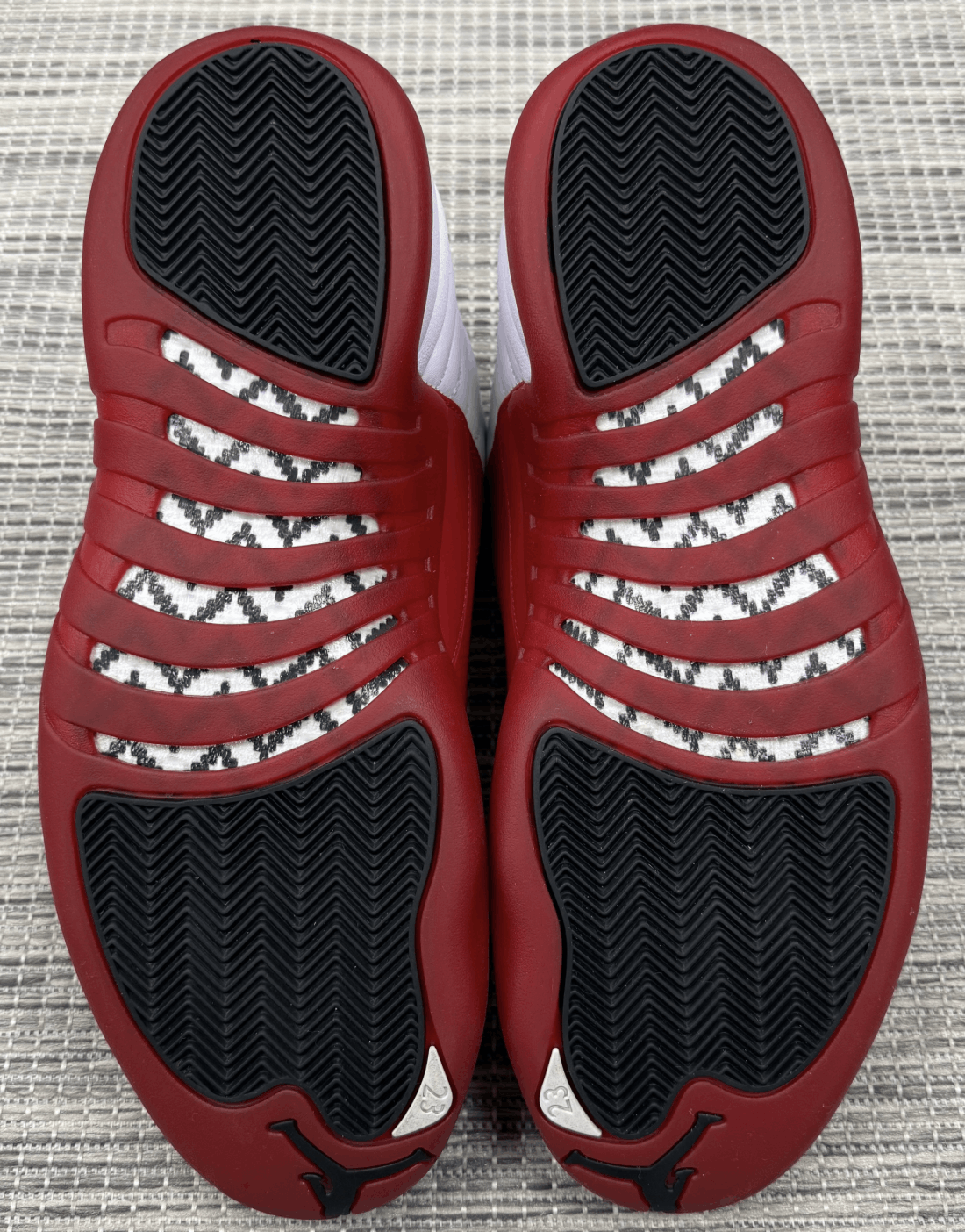 Jordan Brand Air Jordan 12 "Cherry" Size US 14 / EU 47 - 4 Thumbnail