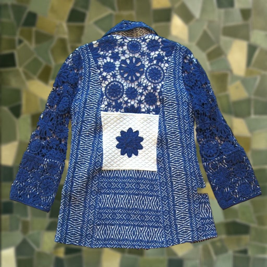 Vintage VINTAGE Papike Jacket XS Blue Embroidered Floral Nylon Softshell Zip Pocket Made In California Womens 80s 90s Clothing Size XS / US 0-2 / IT 36-38 - 1 Thumbnail