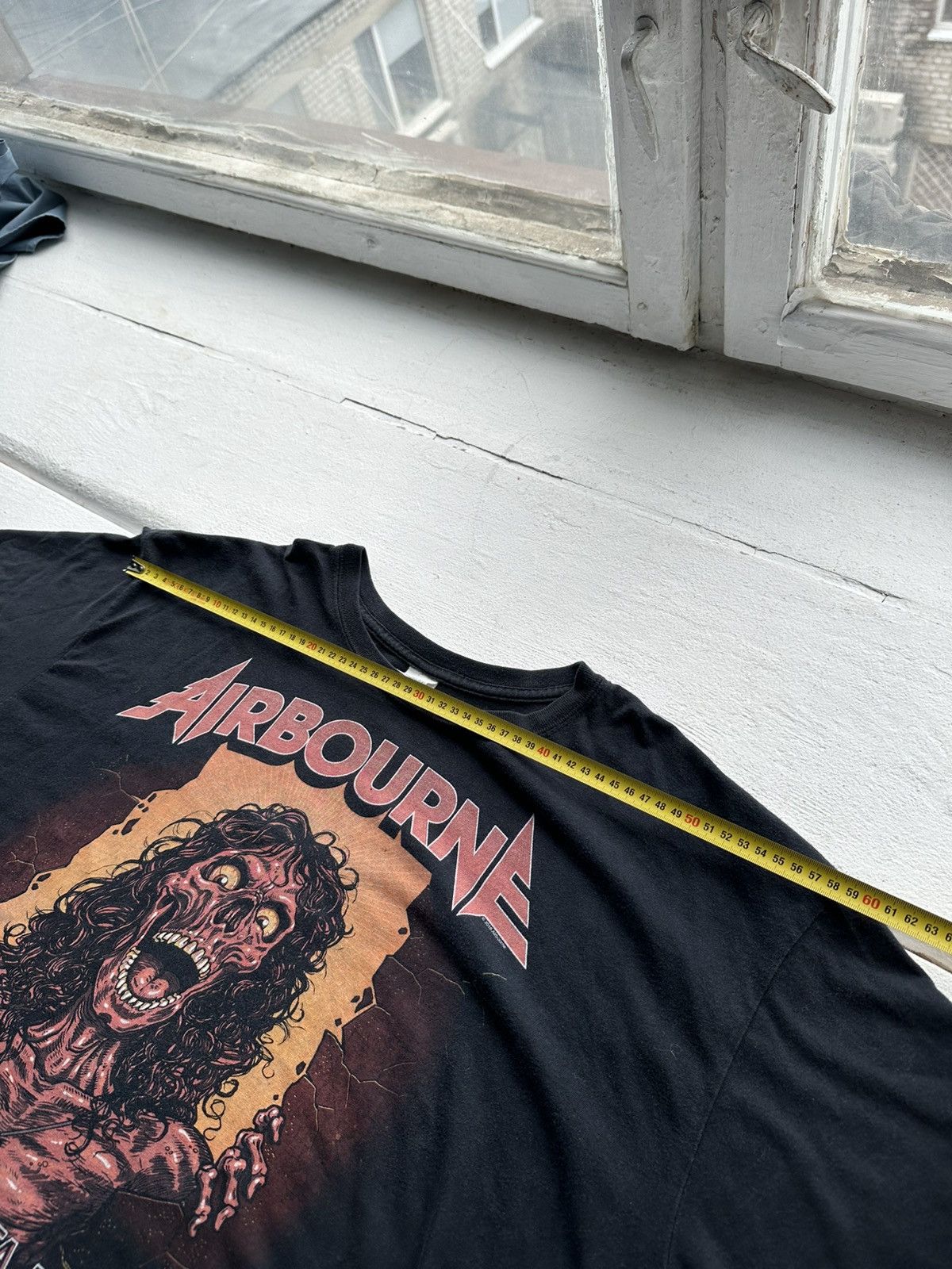 Band Tees RARE🚨 Airbourne 2016 tour t-shirt band tee faded big logo Size US XL / EU 56 / 4 - 7 Thumbnail