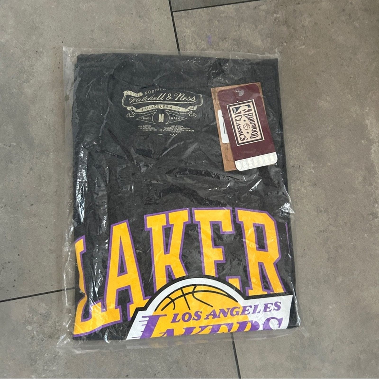 Mitchell & Ness NEW Mitchell & Ness NBA Los Angeles lakers dark gray shirt M Size US M / EU 48-50 / 2 - 2 Thumbnail