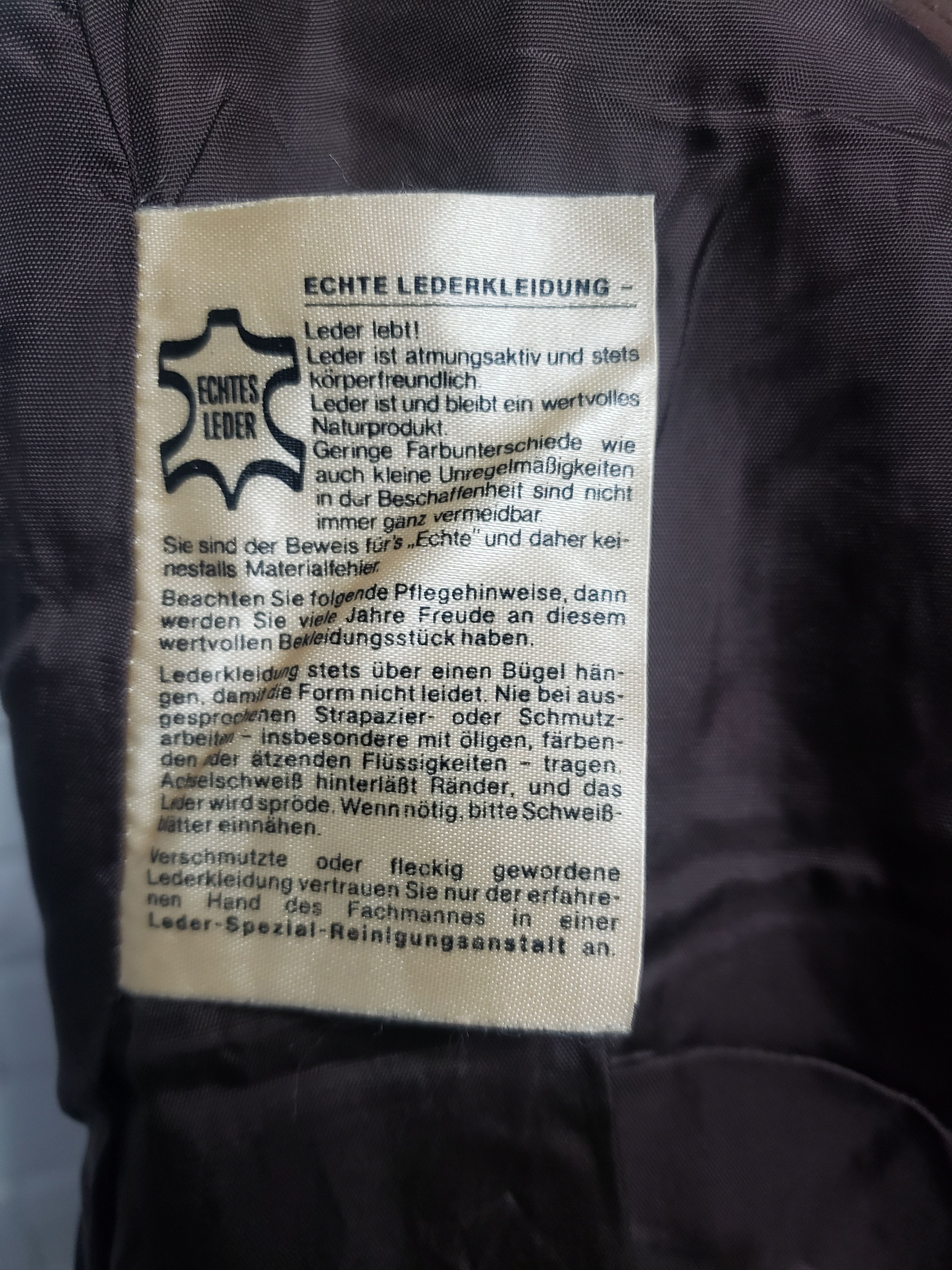 Genuine Leather Women's genuine leather pants. Size 28" / US 6 / IT 42 - 10 Thumbnail
