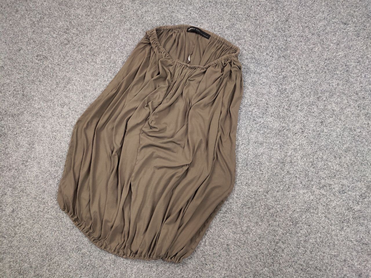 Rundholz Rundholz Design SІkirt Cylinder elastic bands khaki color Size 28" / US 6 / IT 42 - 3 Thumbnail