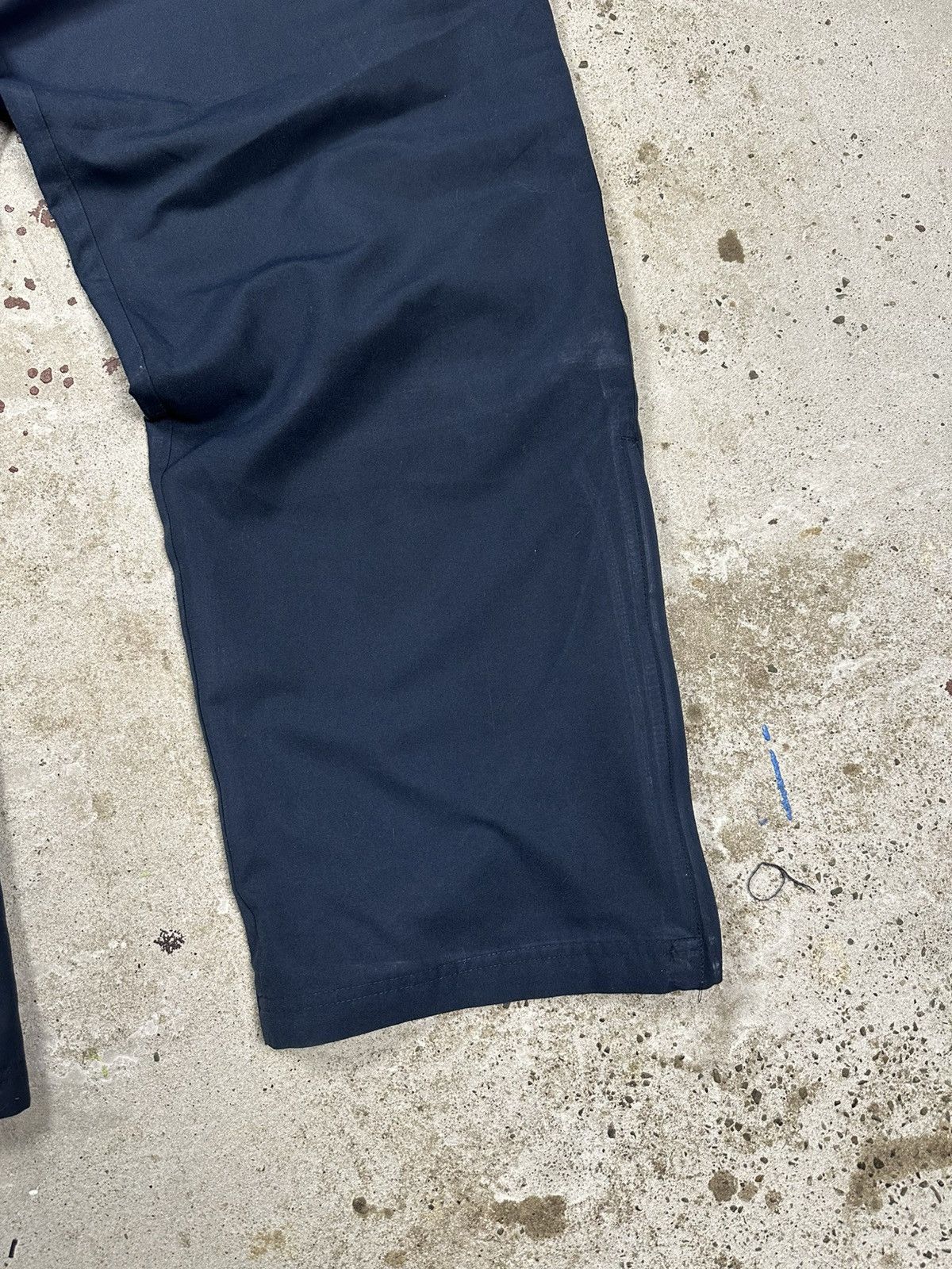 Adidas Vintage Y2K Adidas Baggy Navy Track Pants Loose Size US 36 / EU 52 - 5 Thumbnail