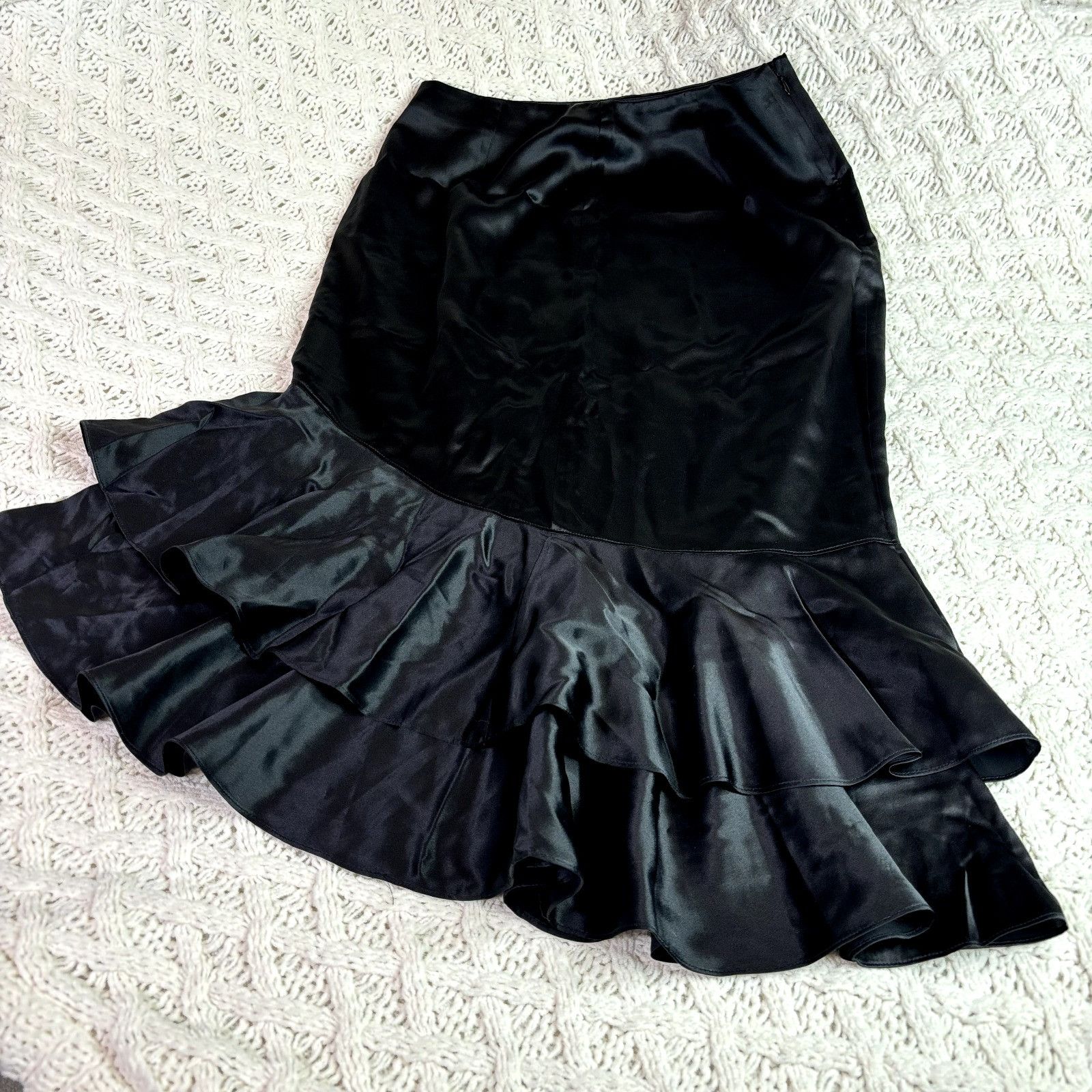 Other Cinq à Sept Women's 100% Silk Black Satin Ruffle Hem Evening Size 30" / US 8 / IT 44 - 4 Thumbnail