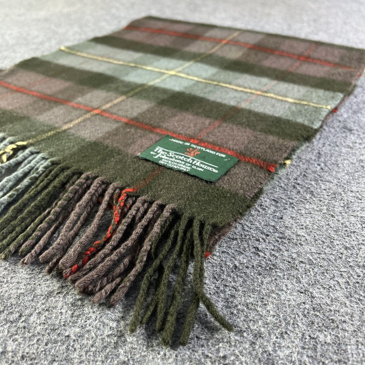 Johnstons Of Elgin Johnstons Of Elgin Scarf / Muffler / Neckwear T1123 Size ONE SIZE - 4 Thumbnail