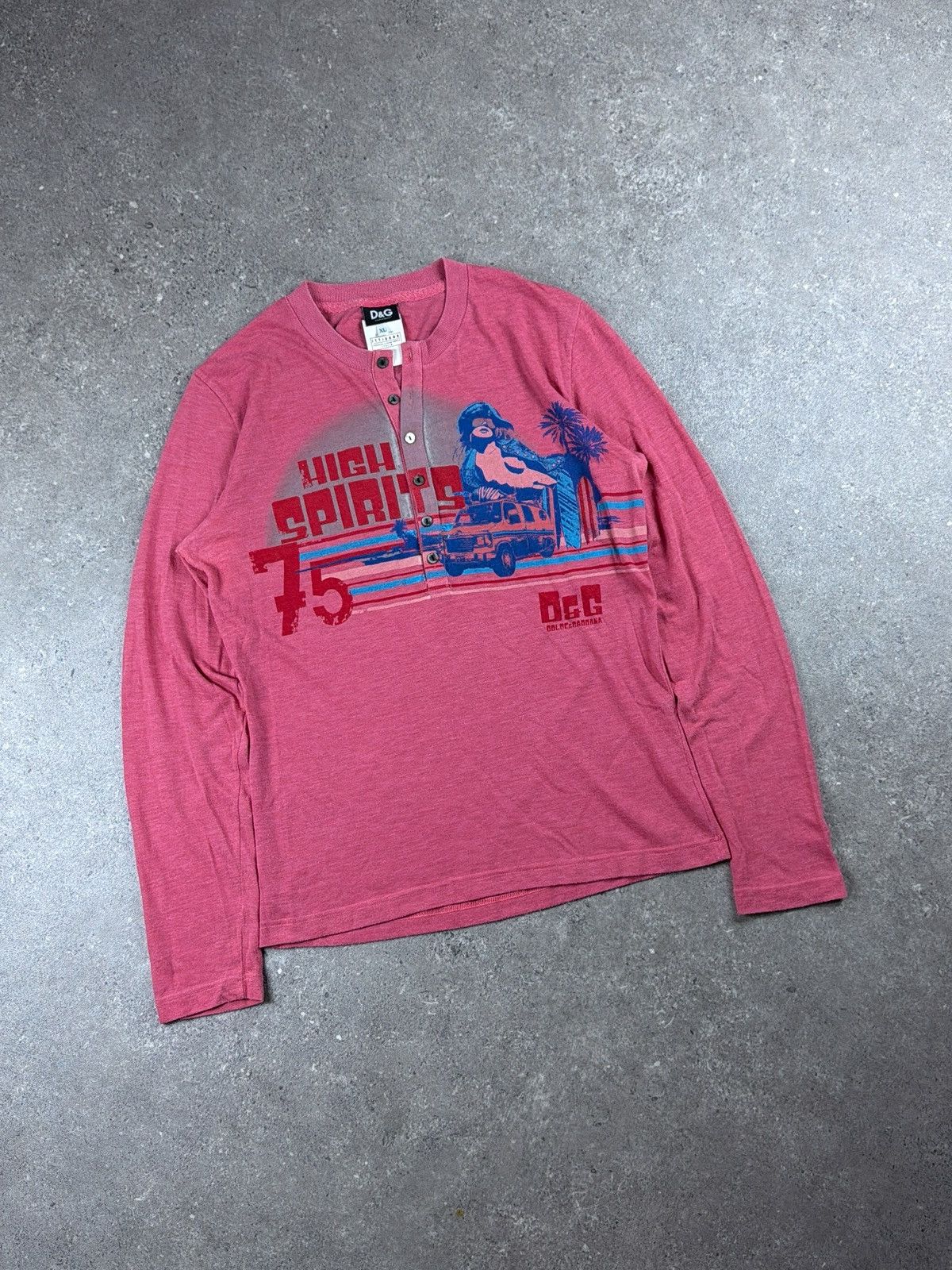 Dolce & Gabbana SS2006 Dolce & Gabbana "High Spirits 75" Graphic Henley long Size US XL / EU 56 / 4 - 1 Thumbnail