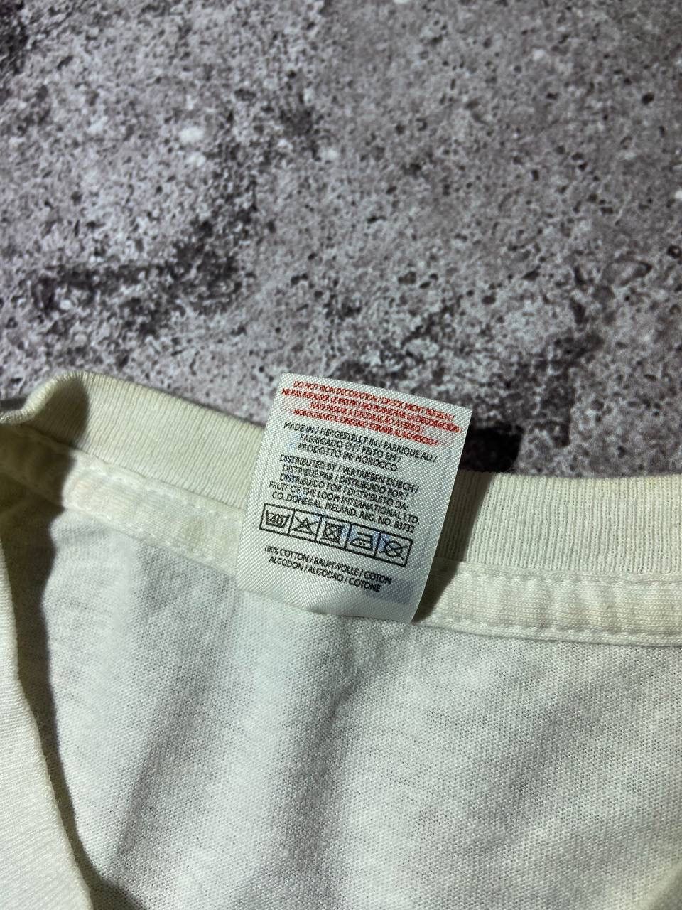 Vintage Mayhem Screen Stars Fruit of the Loom White Band T-shirt Size US L / EU 52-54 / 3 - 6 Thumbnail