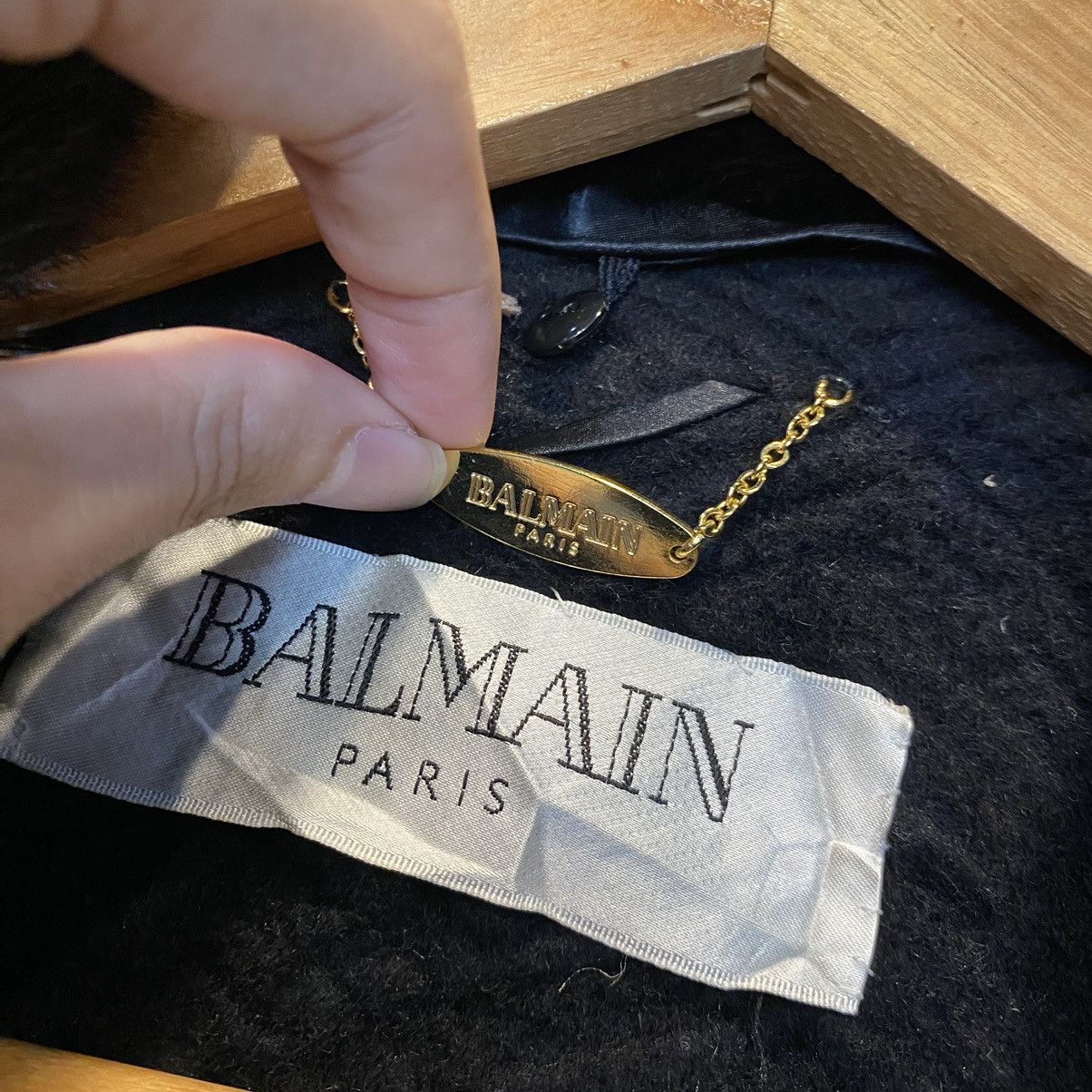 Balmain VINTAGE‼️Balmain Paris Fur Coat Size US L / EU 52-54 / 3 - 13 Thumbnail