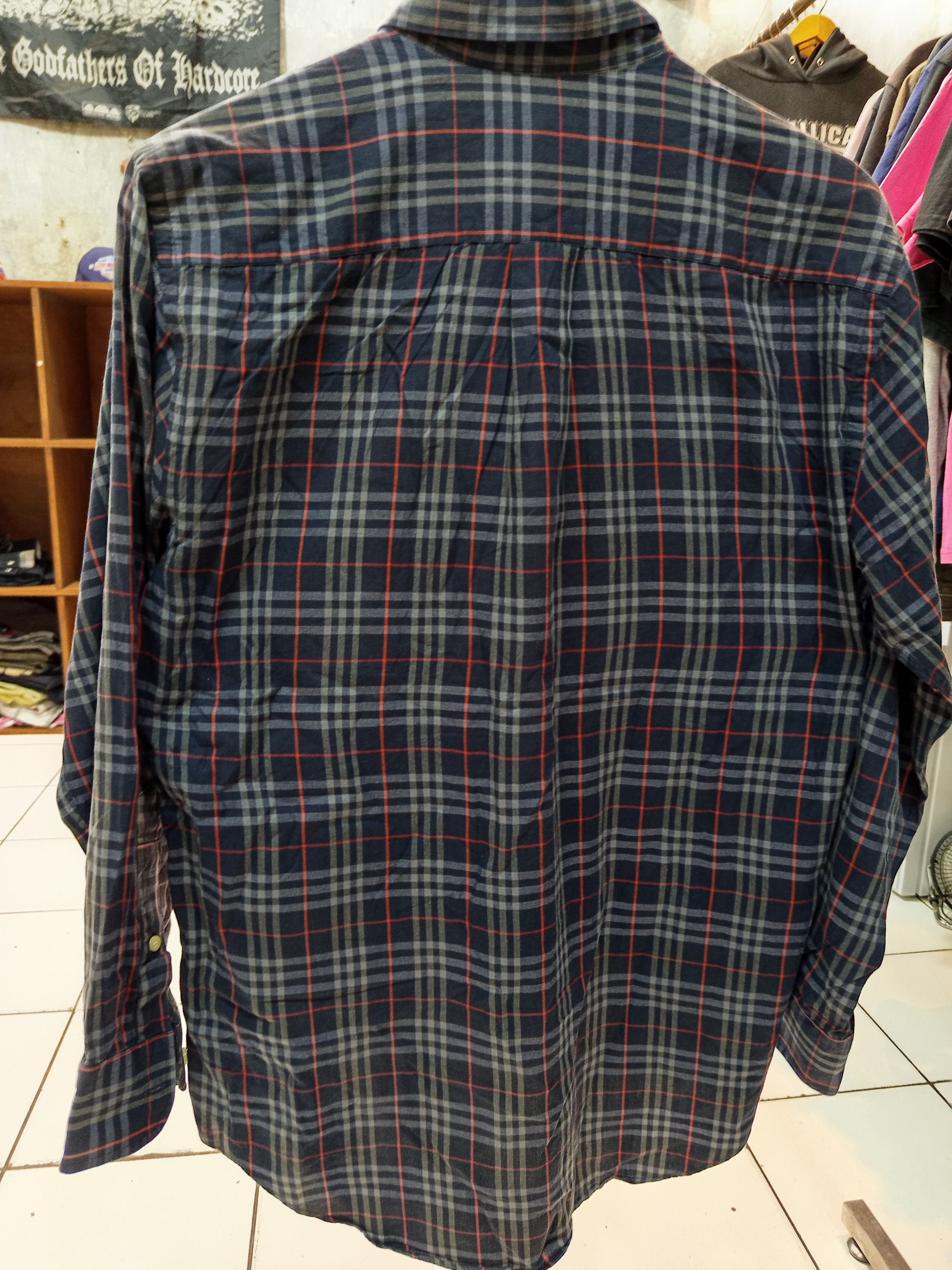 Burberry Burberrys Nova Check Plaid Button Down Shirt Size US S / EU 44-46 / 1 - 9 Thumbnail