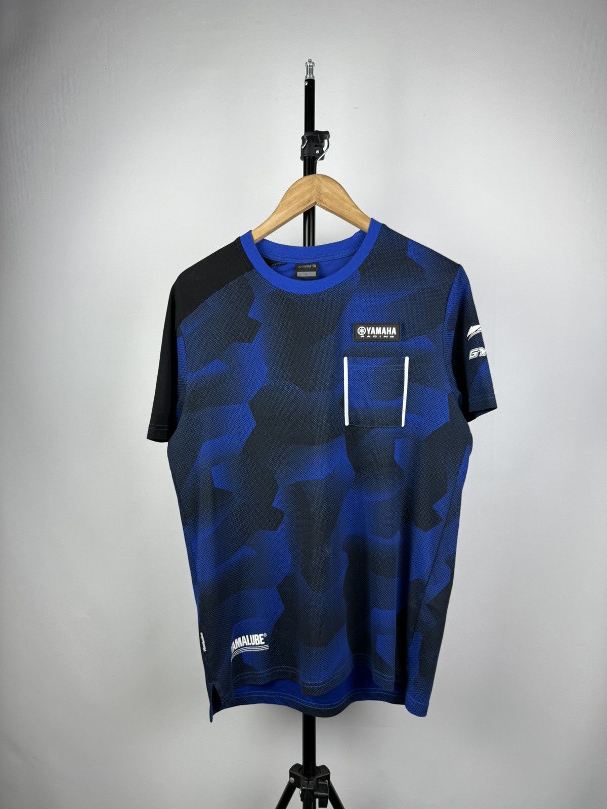 Japanese Brand × Yamaha Vintage Yamaha Racing T-Shirt Big Logo Y2K NASCAR Formula 1 Size US L / EU 52-54 / 3 - 1 Thumbnail