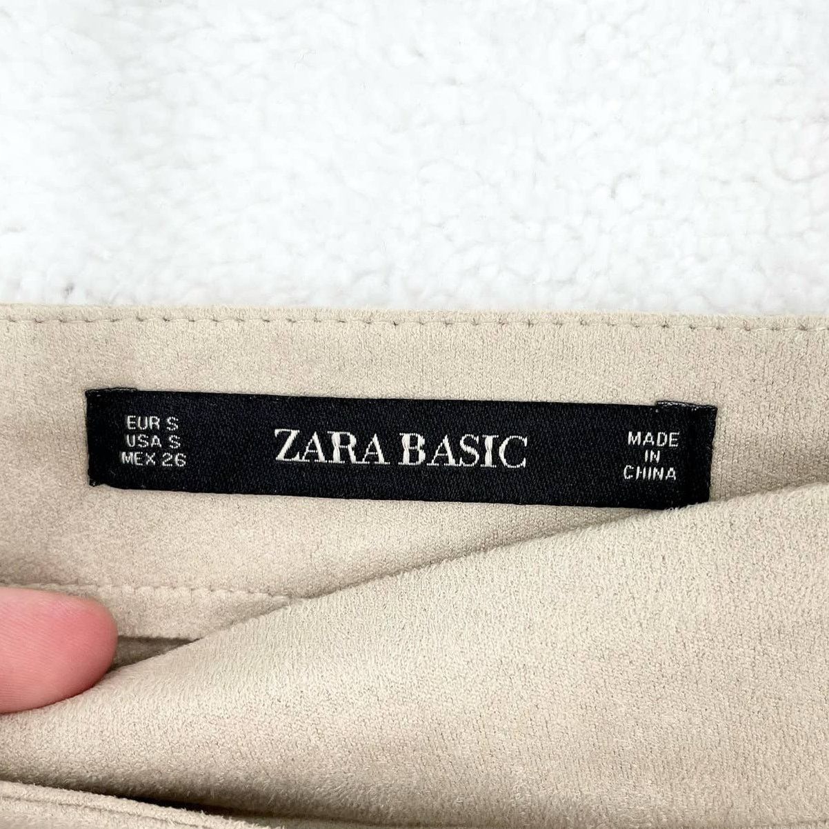 Zara Zara Basic Tan Faux Suede Midi Business Button Size Small Size 27" / US 4 / IT 40 - 2 Thumbnail
