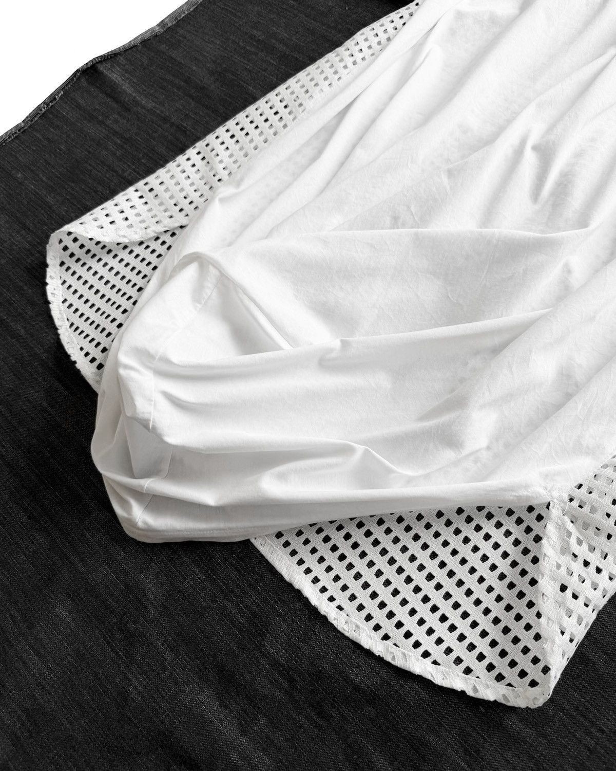 Tsumori Chisato TSUMORI CHISATO WHITE MESH SHIRT Size M / US 6-8 / IT 42-44 - 8 Thumbnail