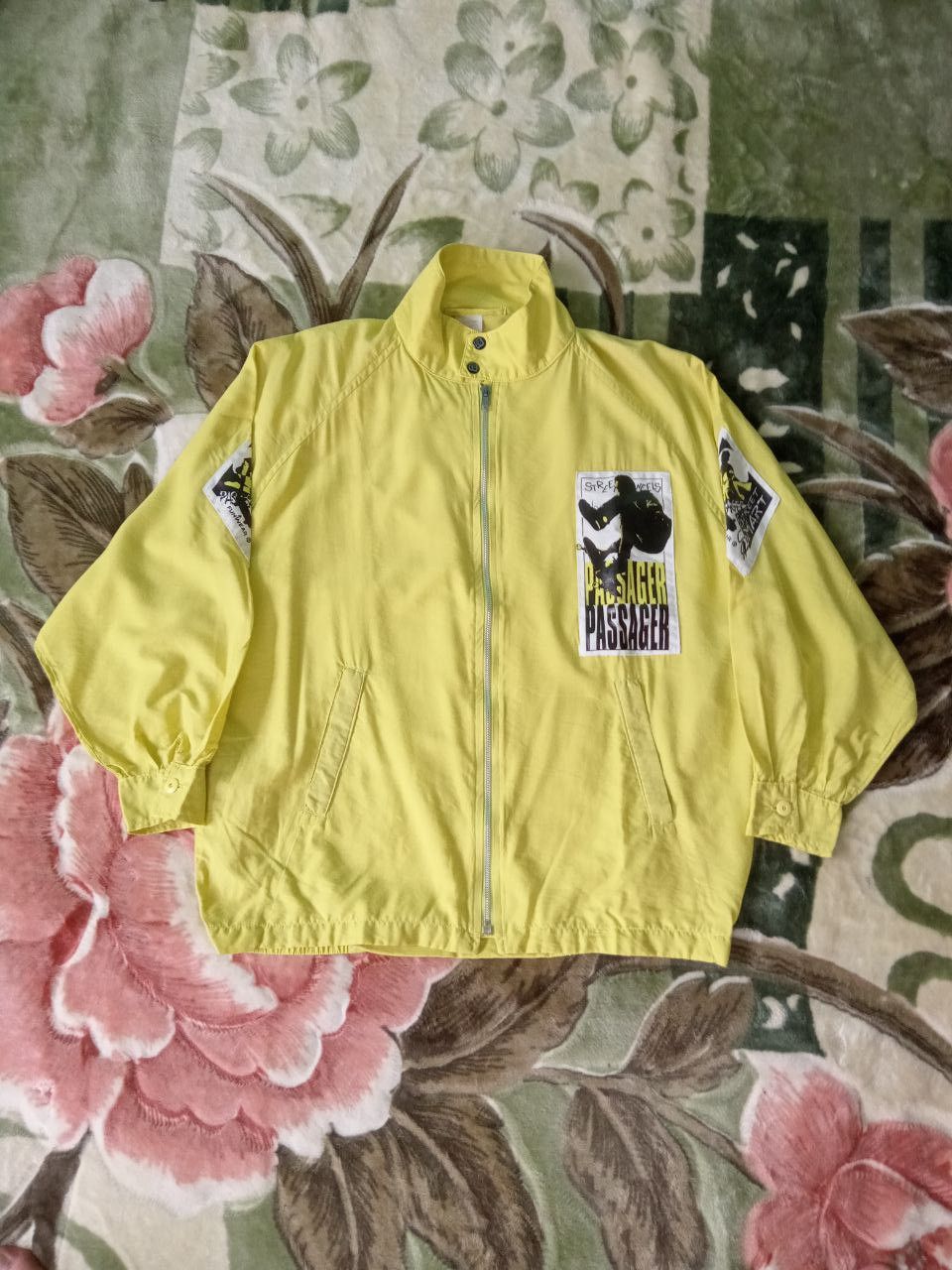 Other Passager Paris Funwear Vintage Y2K 90s SK8 Shirt Size US M / EU 48-50 / 2 - 1 Thumbnail