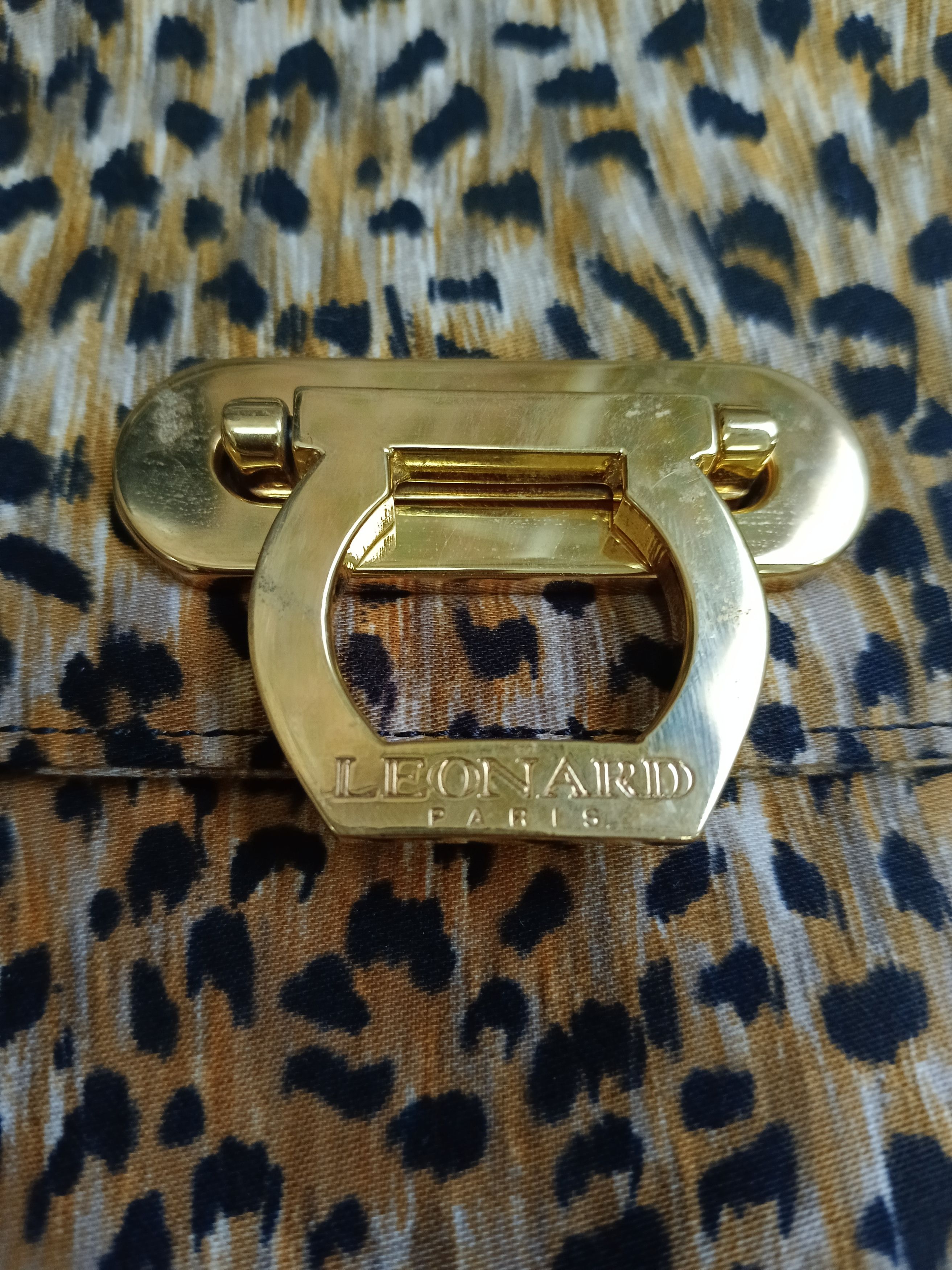 Leonard Paris LEONARD PARIS LEOPARD HANDCARRY Size ONE SIZE - 5 Thumbnail
