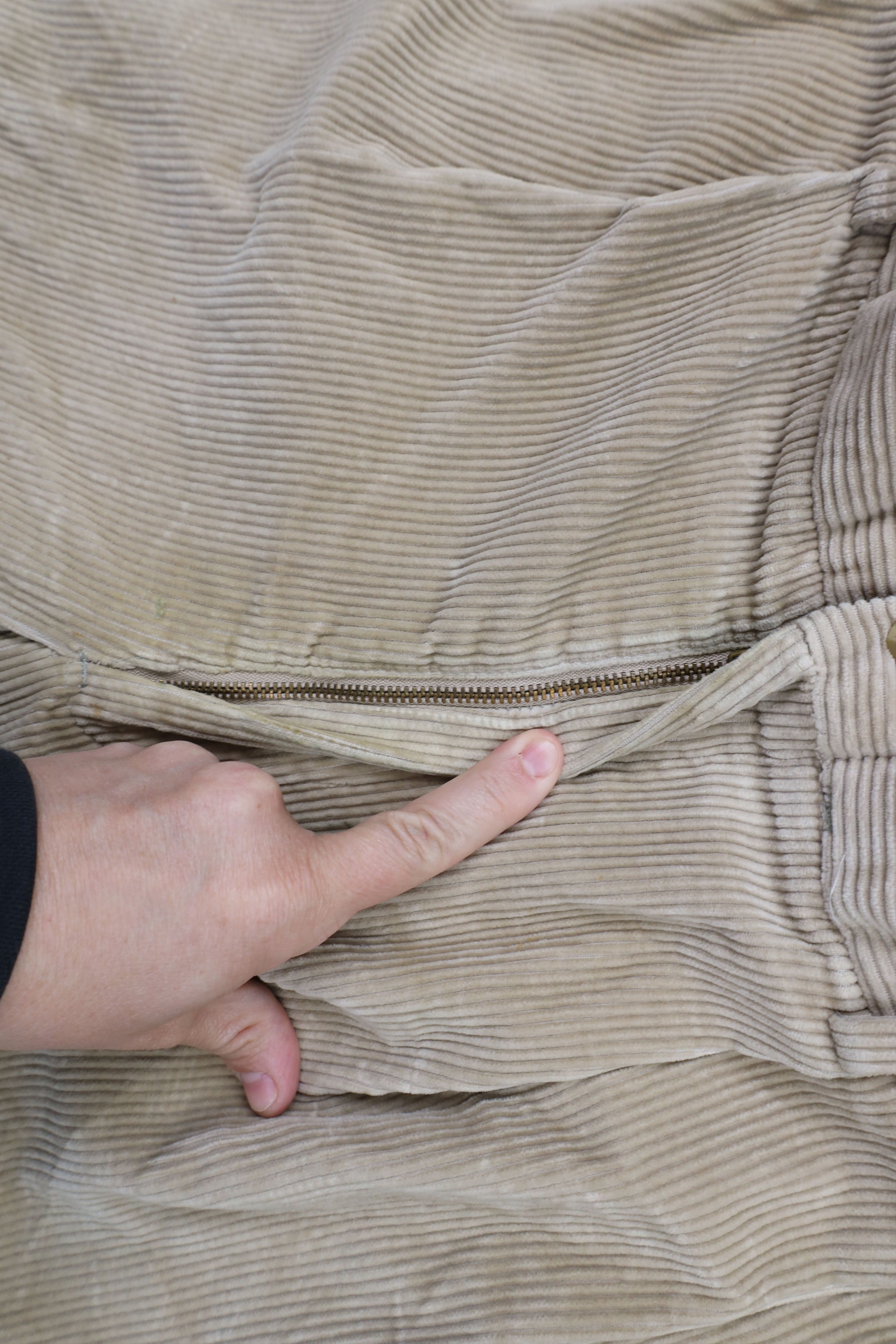 Bills Khakis × Vintage Vintage 90s Bills Khakis M2 Pleated Corduroy Pants Beige USA Size US 36 / EU 52 - 9 Thumbnail