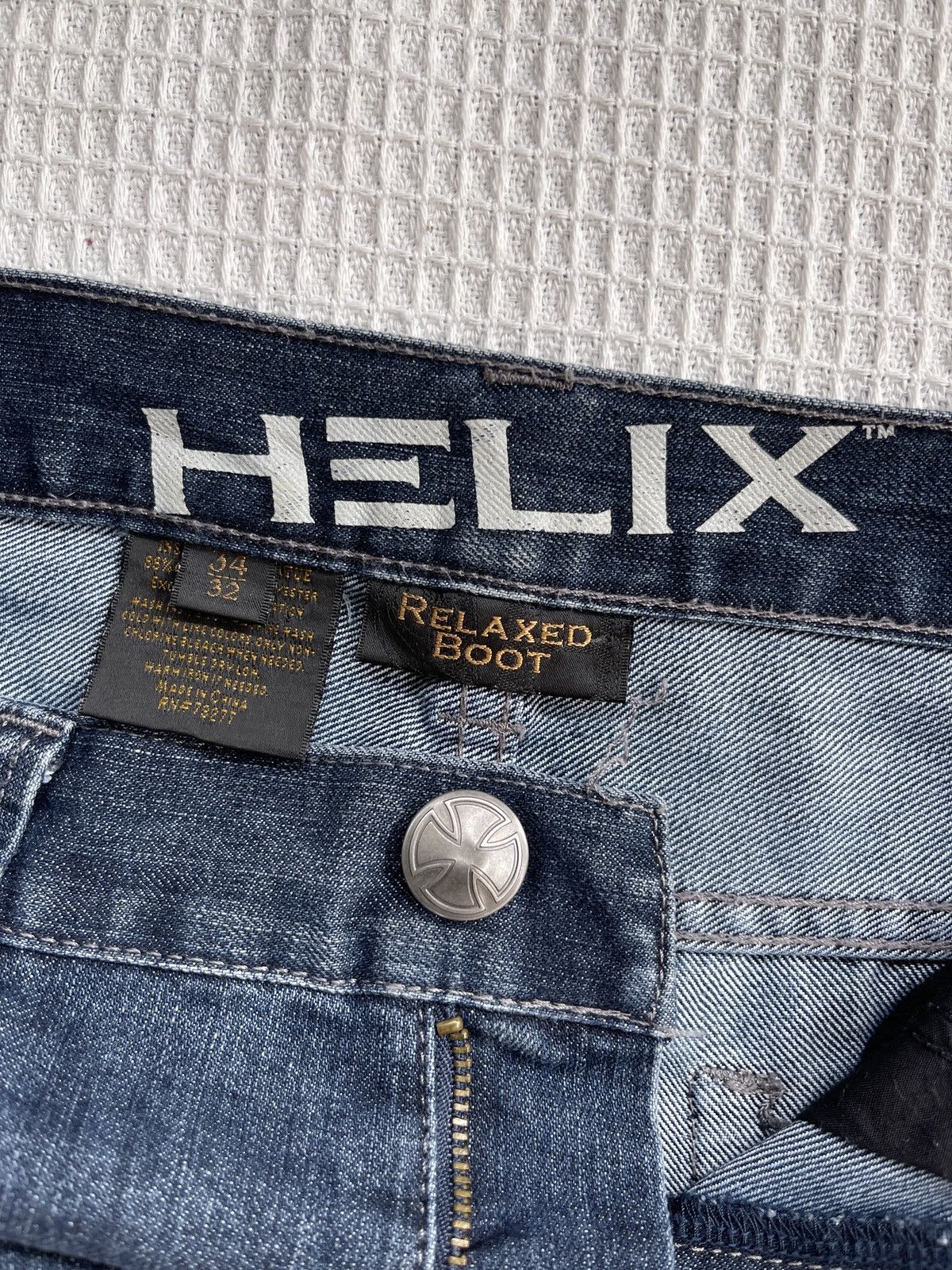 Helix Rare🔥Helix Seditionaries Skulls Relaxed Boot Denim Jeans Size US 36 / EU 52 - 6 Thumbnail
