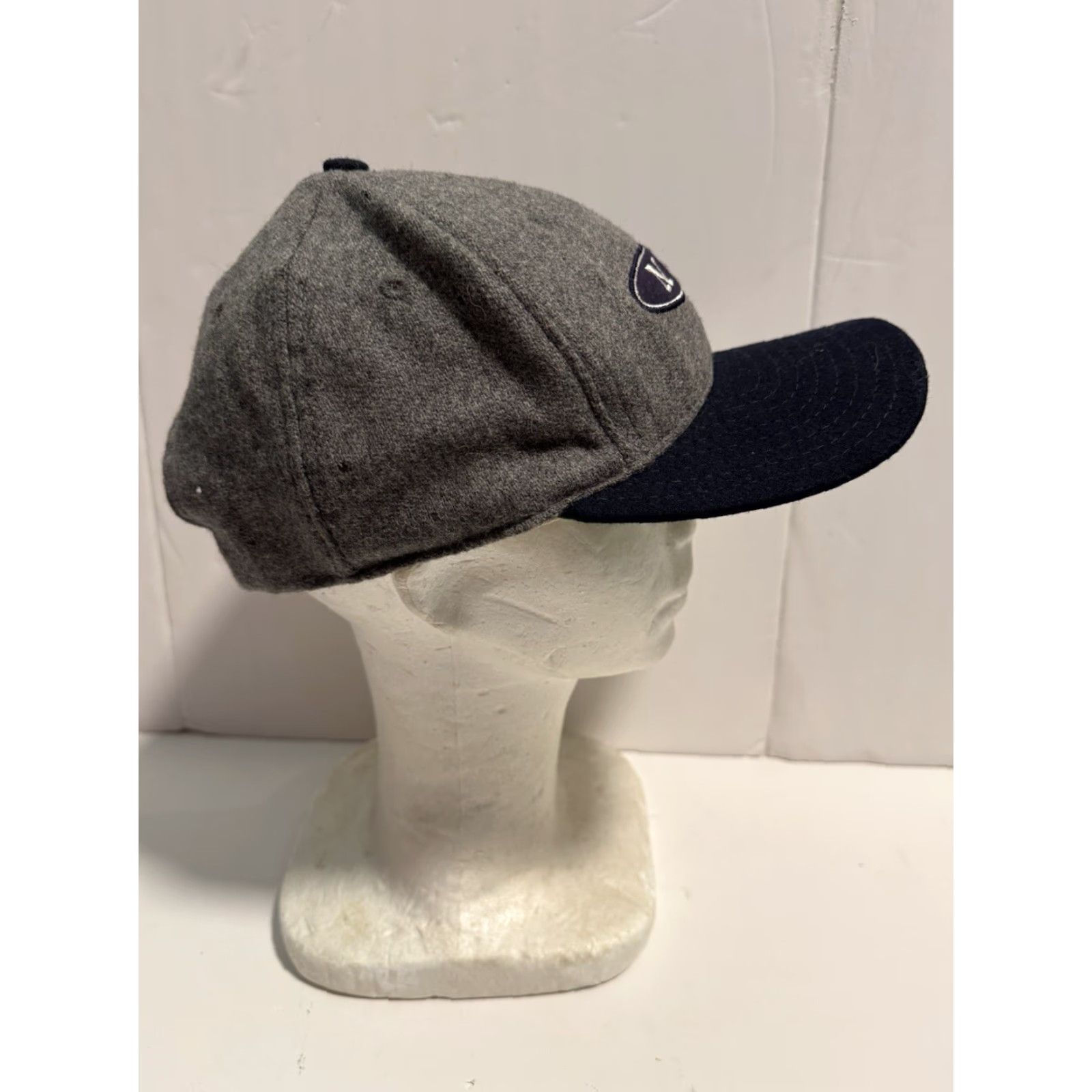 Vintage VINTAGE 1990s NYU Hat Cap Snapback Adjustable Made In USA Legacy Athletics Grey/blue Cotton/Wool Cap Mens Size ONE SIZE - 4 Thumbnail