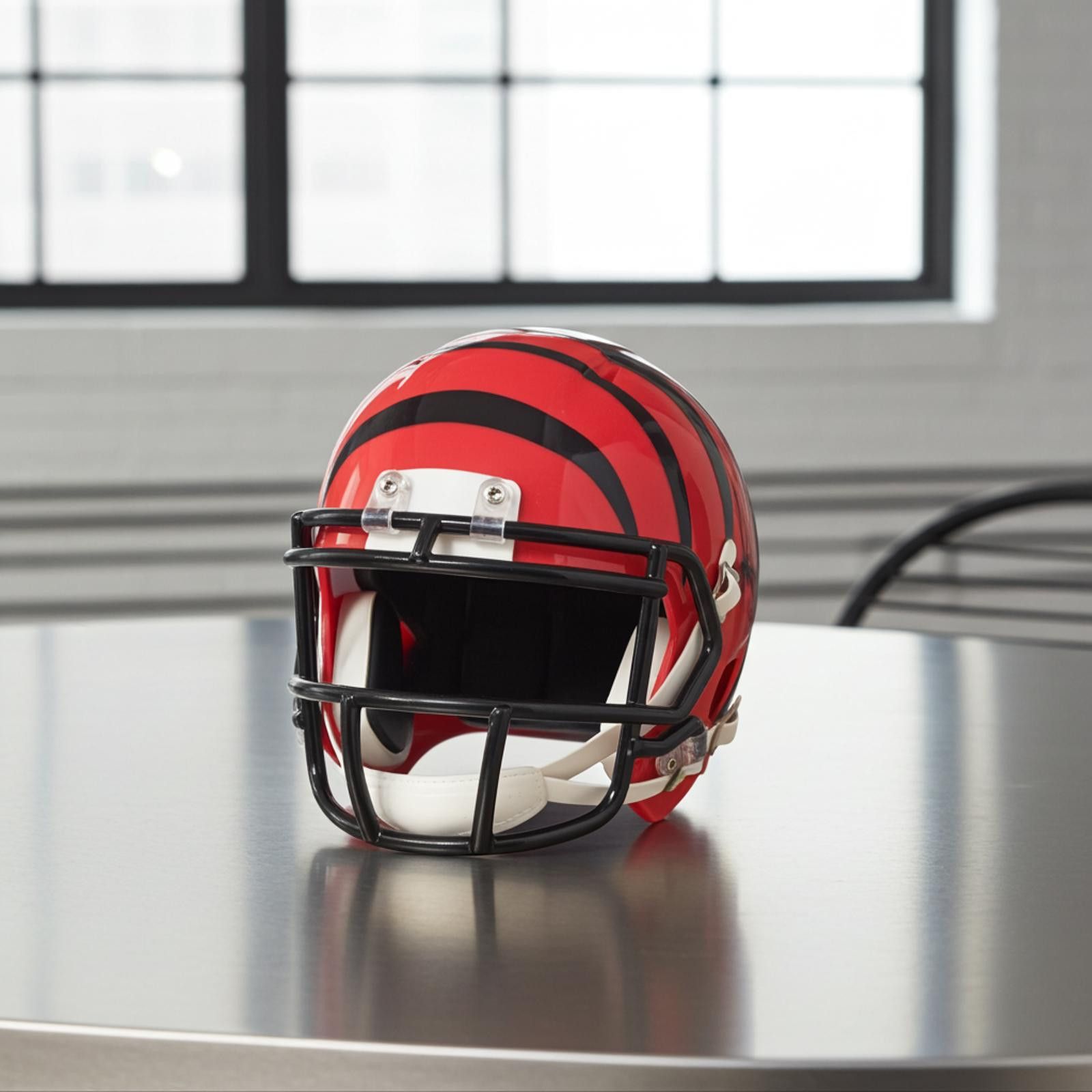 Other Joe Burrow Bengals autographed mini helmet Fanatics Hologram Size ONE SIZE - 2 Thumbnail