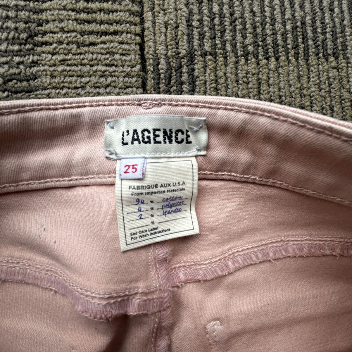 L'AGENCE L’Agence Margot Skinny Snakeskin Metallic Pink Pants Size 25" / US 0 / IT 36 - 3 Thumbnail