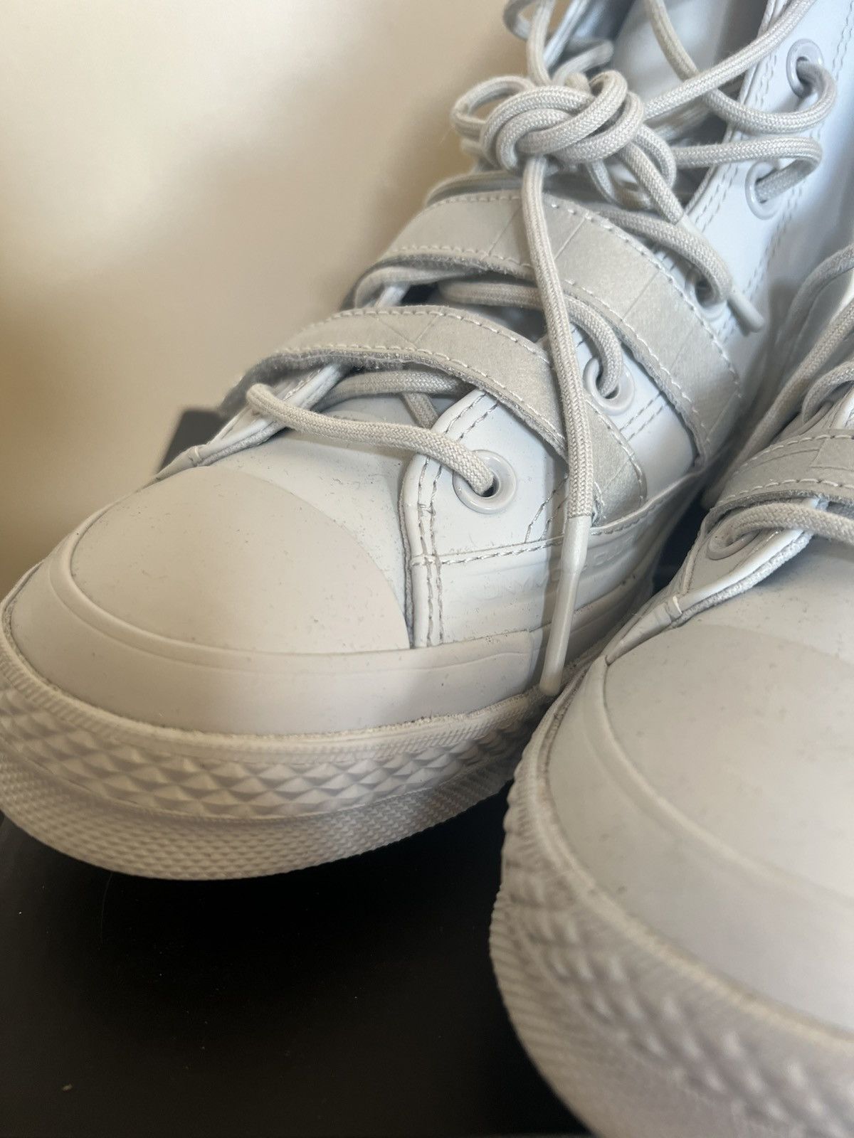 Anonymous Club Converse Anonymous Club collaboration by Shayne Oliver Size US 10 / EU 43 - 3 Thumbnail