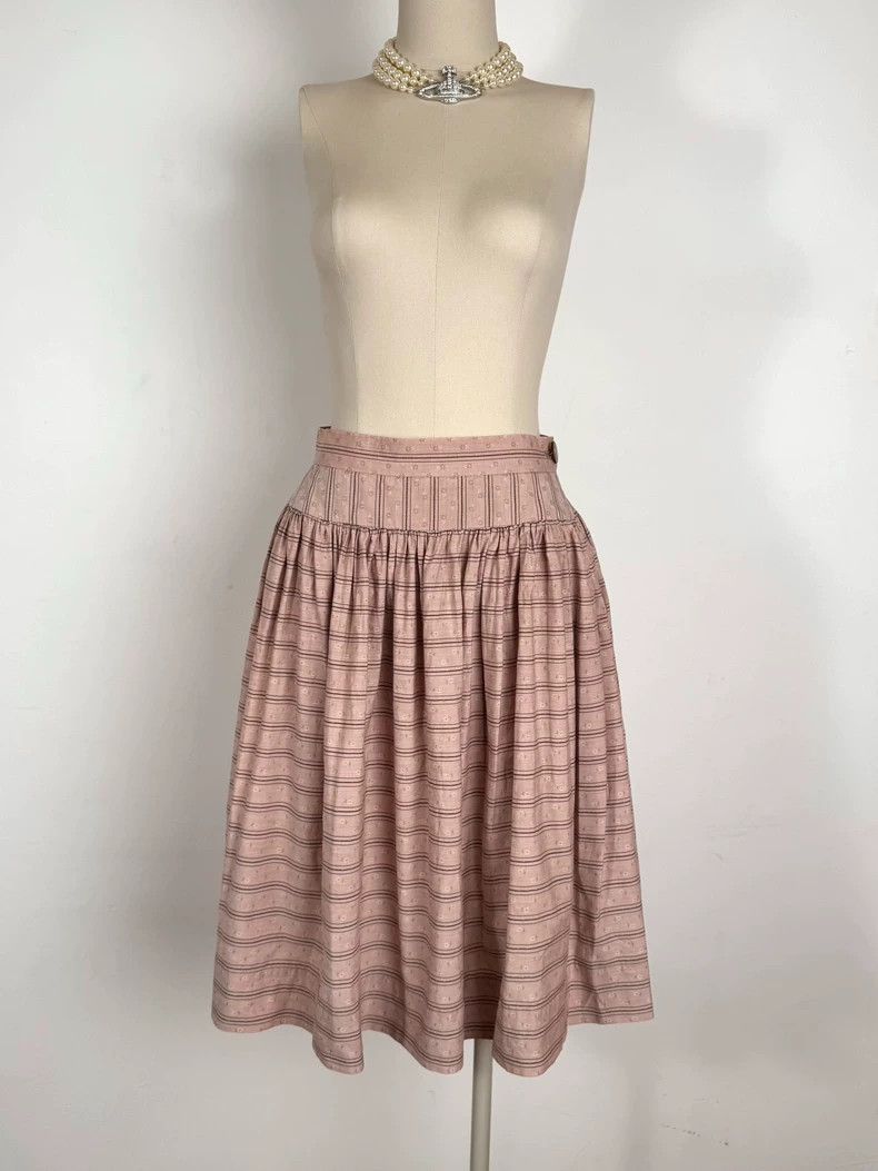Vivienne Westwood Vivienne Westwood size3 Pink embroidered pleated skirt Size 25" / US 0 / IT 36 - 2 Thumbnail