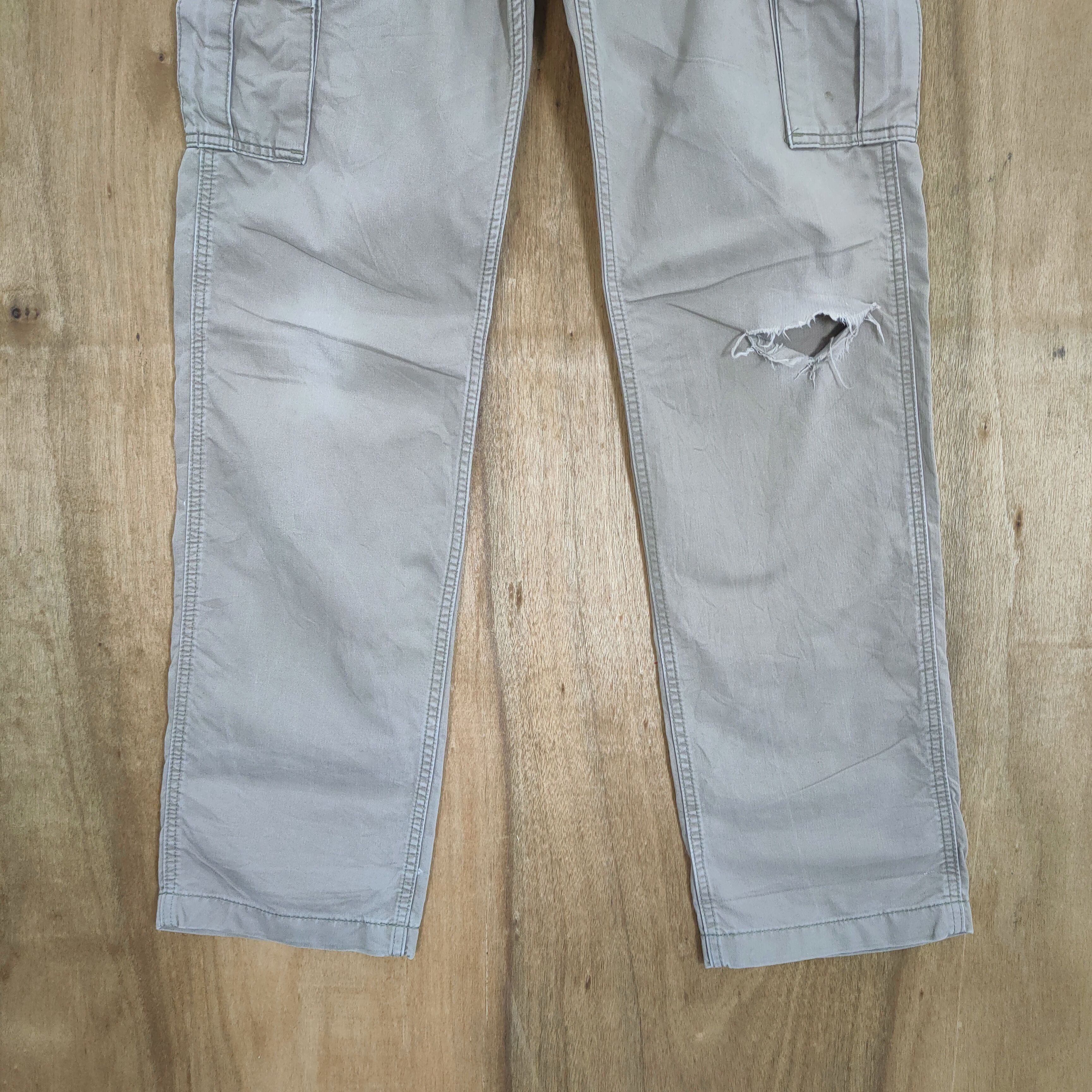 Japanese Brand VINTAGE JAPANESE DISTRESSED KNEE CARGO PANTS Size US 31 - 3 Thumbnail