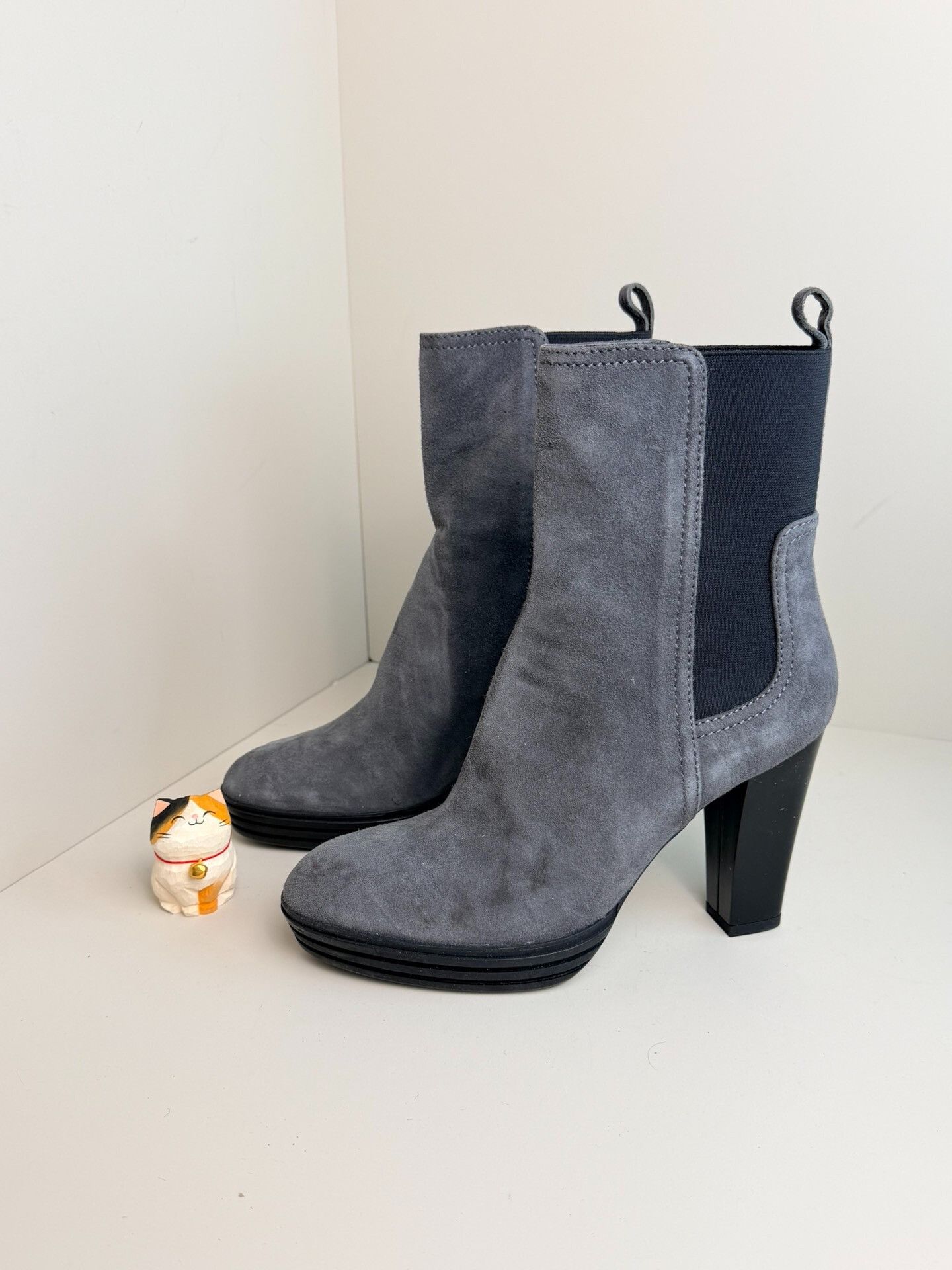 Hogan Hogan Retro Boots us_7 Women Size US 7 / IT 37 - 1 Thumbnail